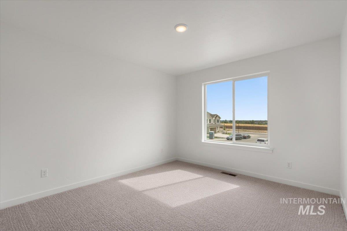 2307 N Silver Wolf Pl Property Photo 28