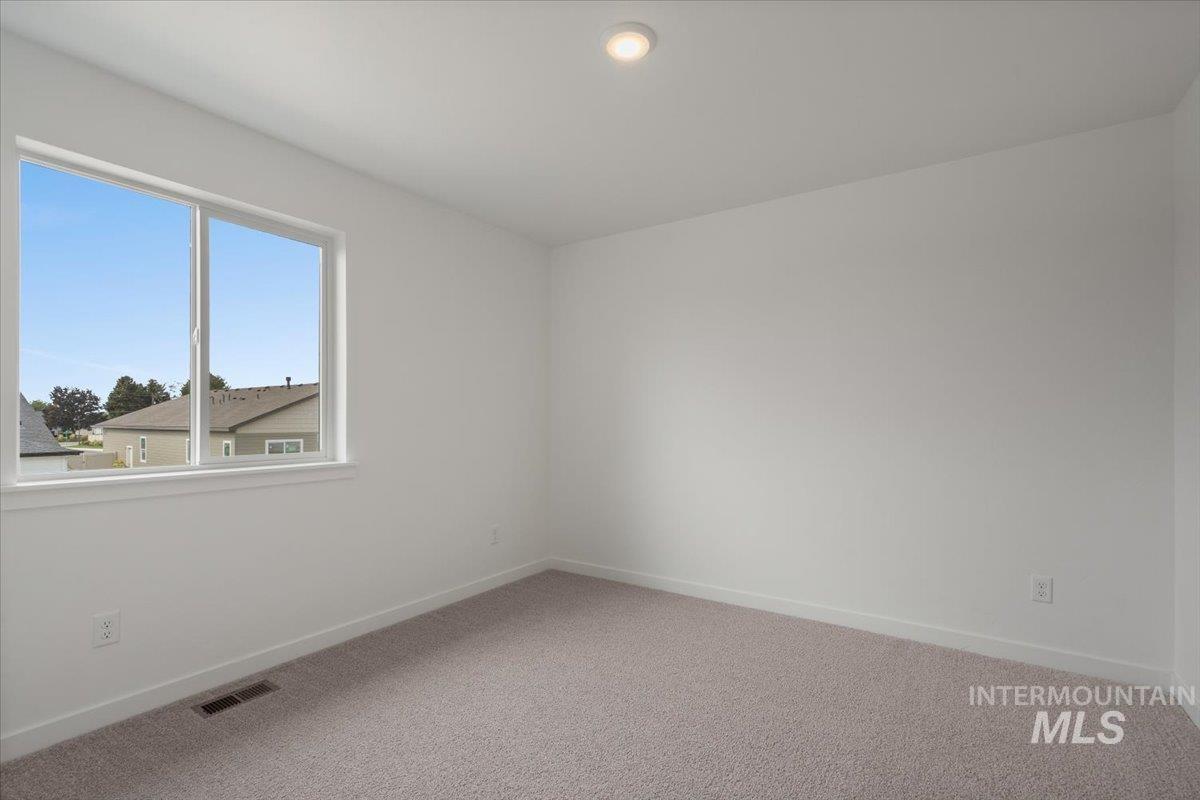 2307 N Silver Wolf Pl Property Photo 34