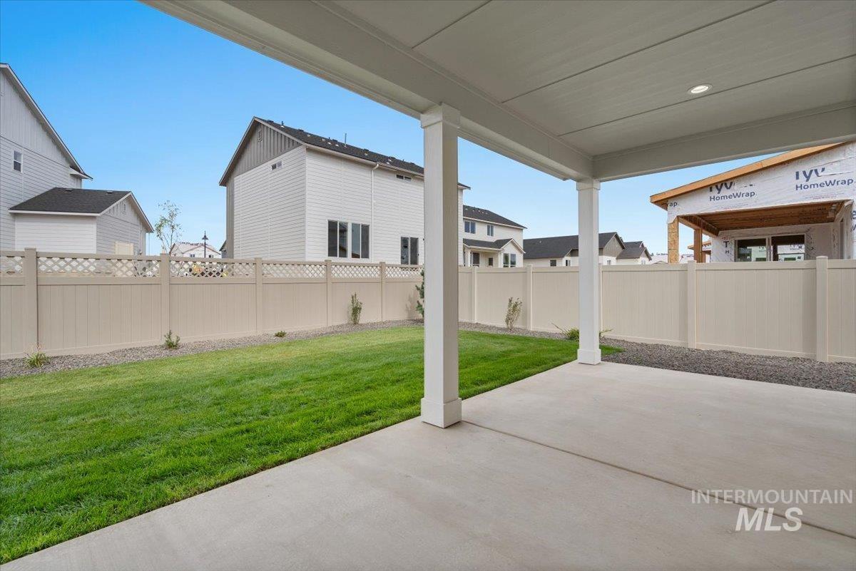 2307 N Silver Wolf Pl Property Photo 39