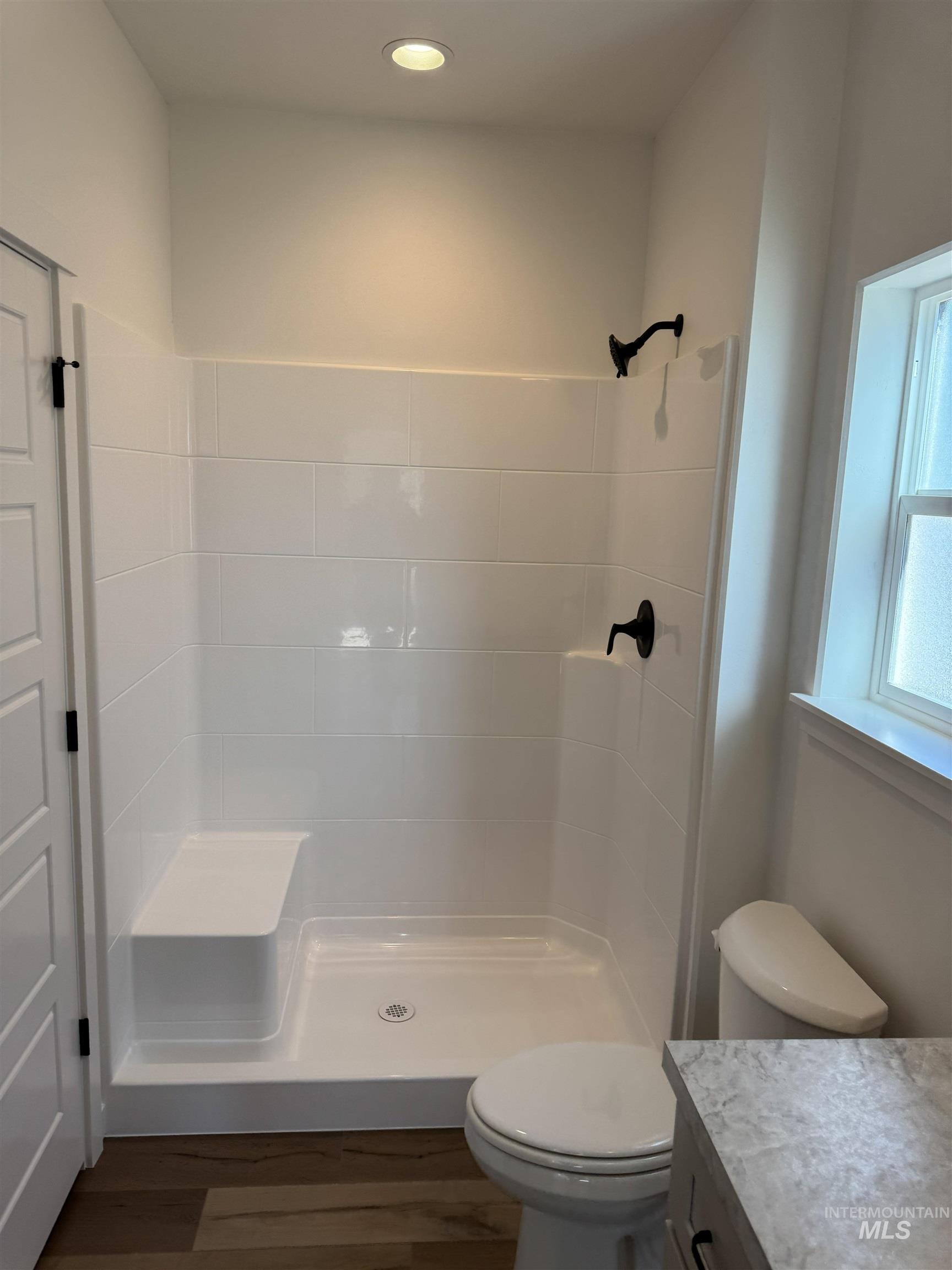 1295 Starlight Loop Property Photo 7