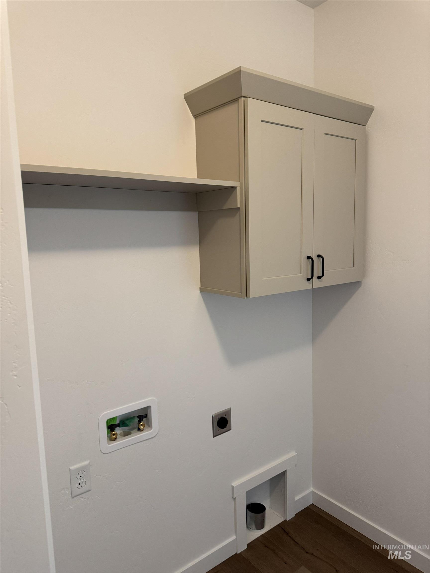 1295 Starlight Loop Property Photo 11
