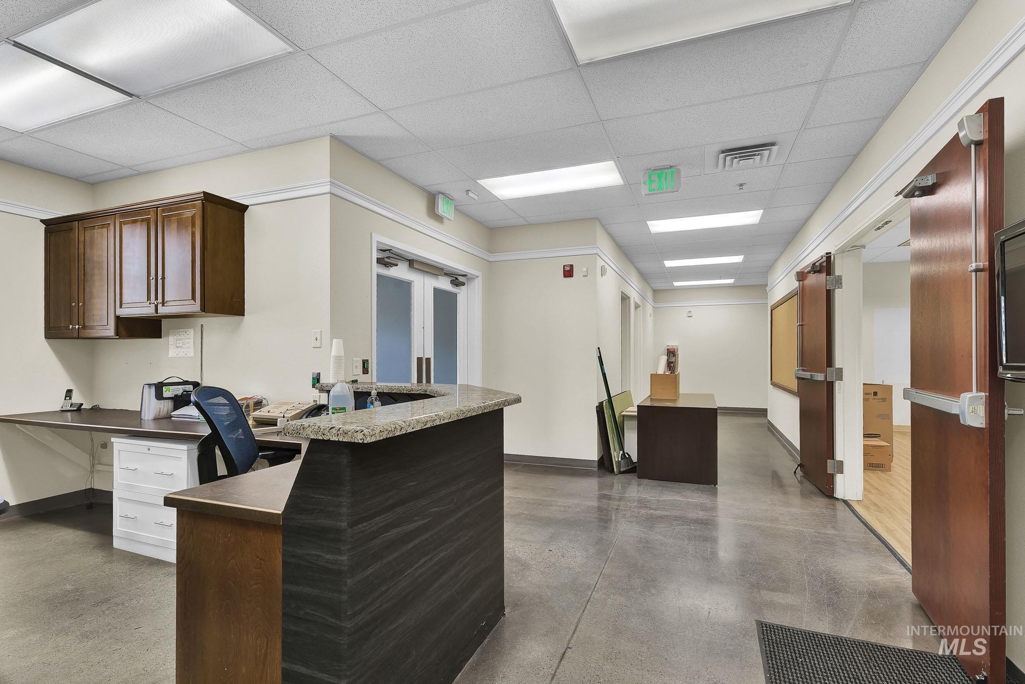 1400 N Park Lane Property Photo 7