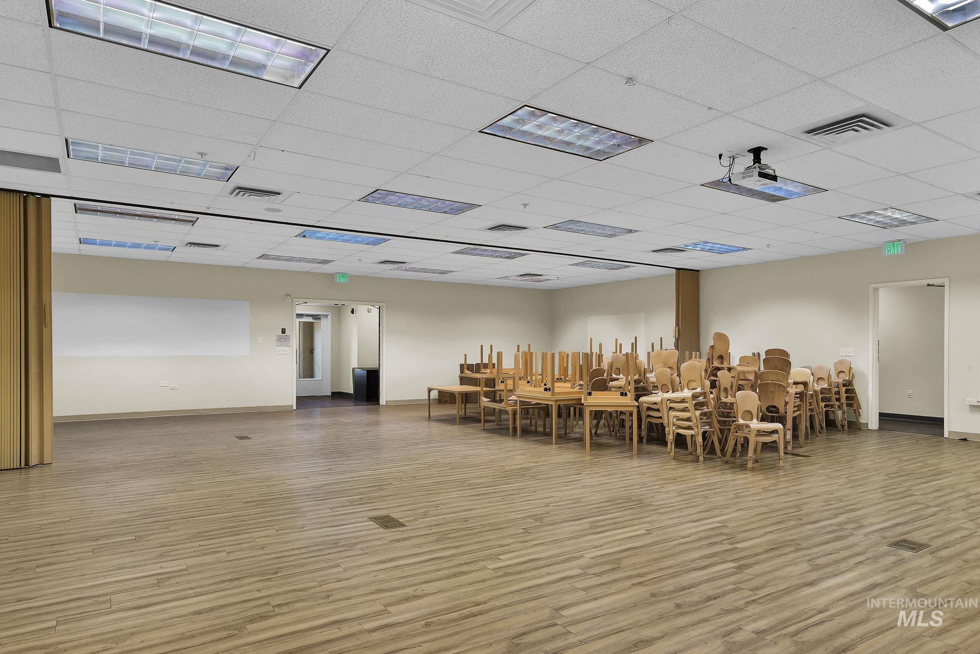 1400 N Park Lane Property Photo 13