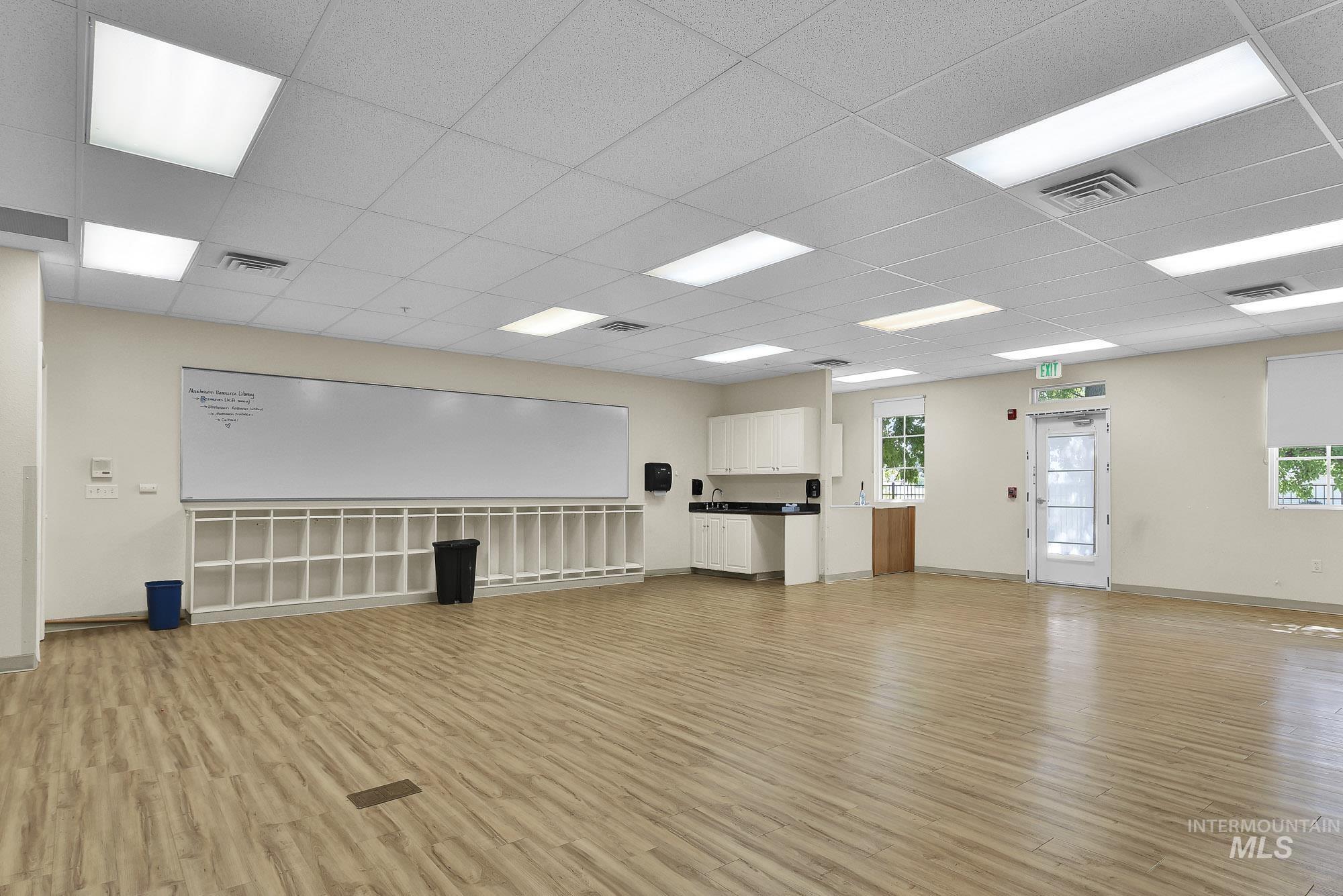 1400 N Park Lane Property Photo 25