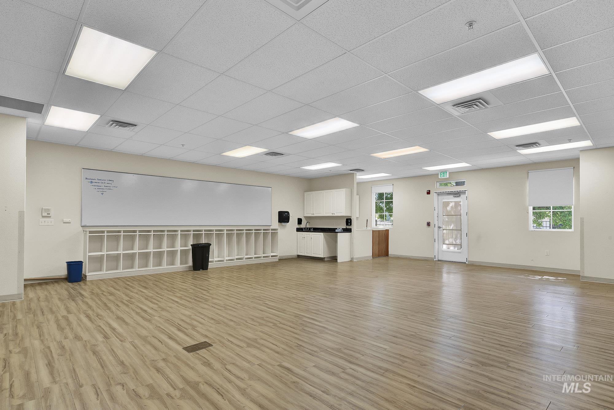 1400 N Park Lane Property Photo 27