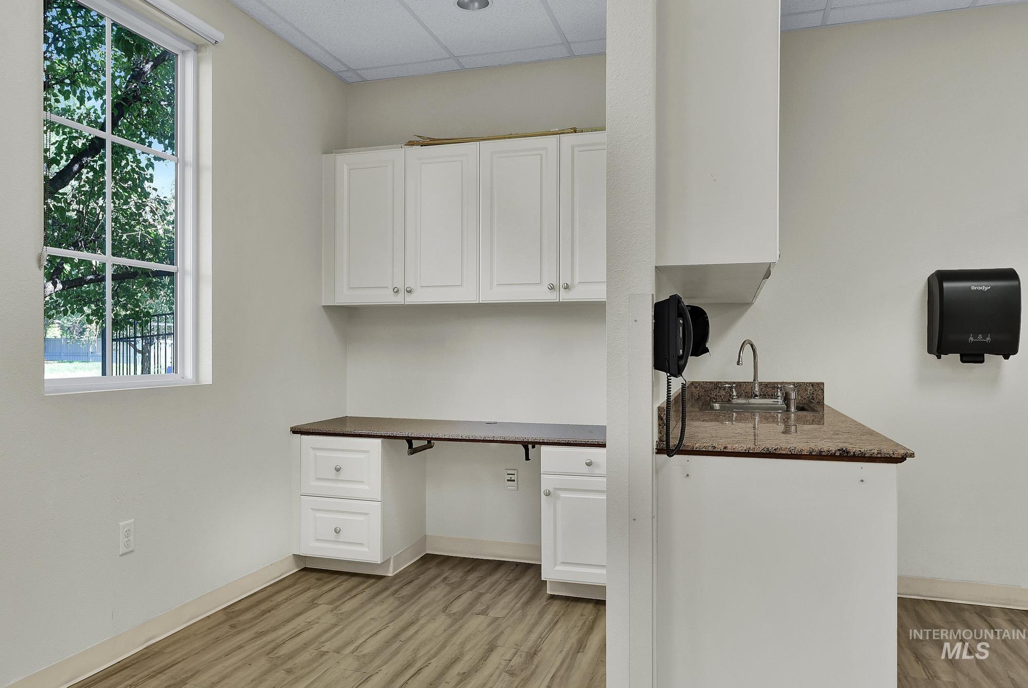 1400 N Park Lane Property Photo 29