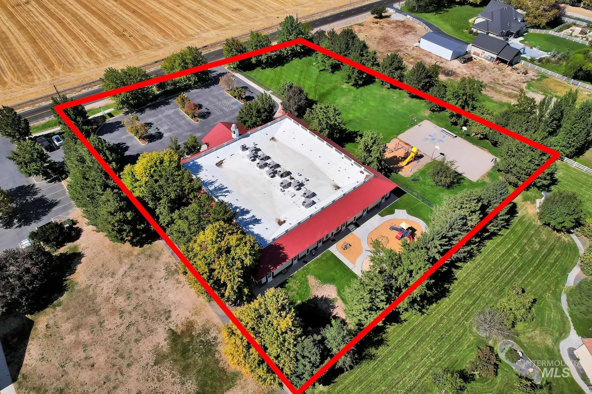 1400 N Park Lane Property Photo 41