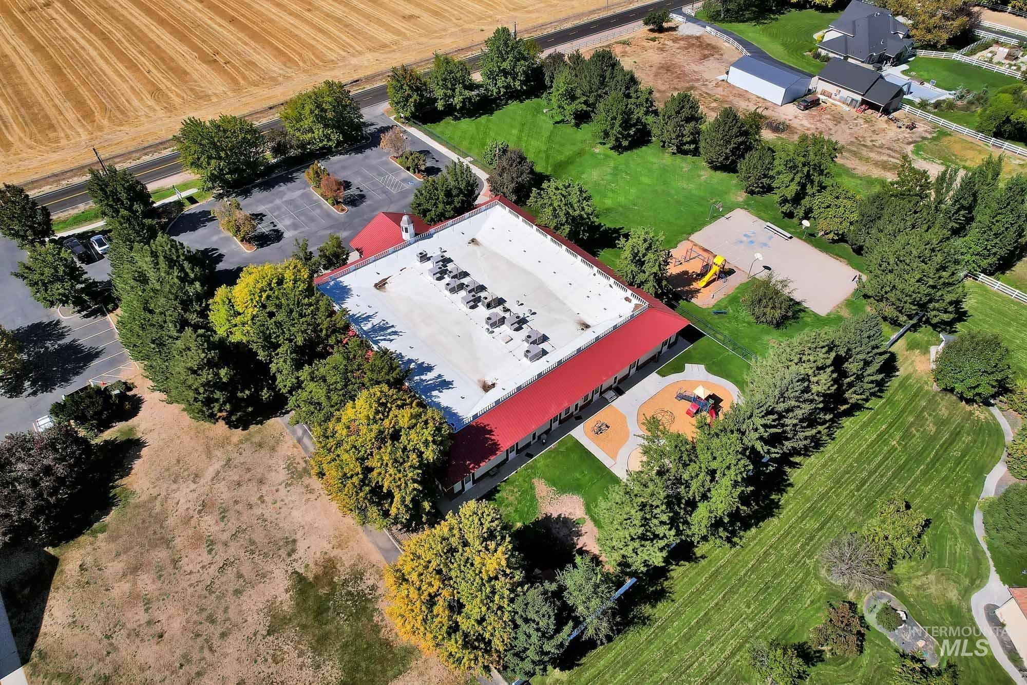 1400 N Park Lane Property Photo 42