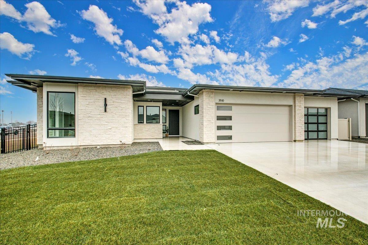 3471 W Golden Barrel St. Property Photo 12