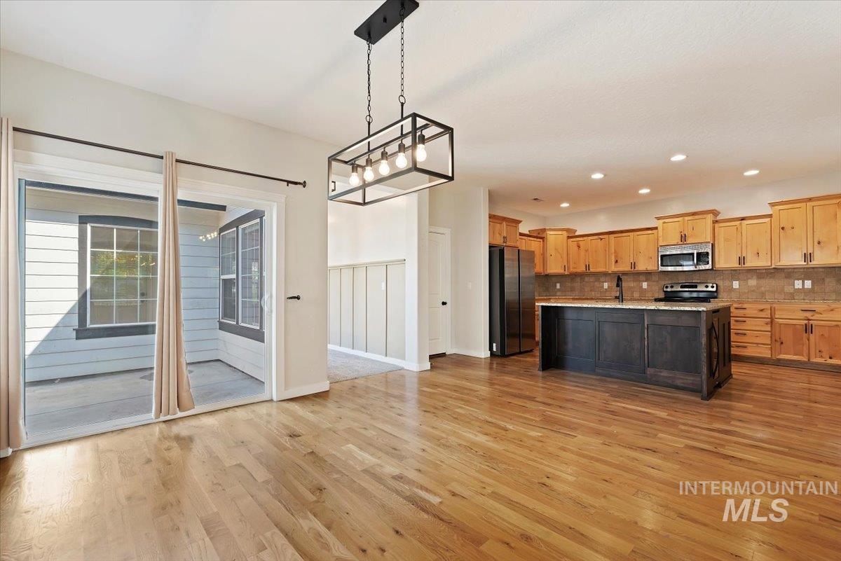5011 W Clear Field Property Photo 13