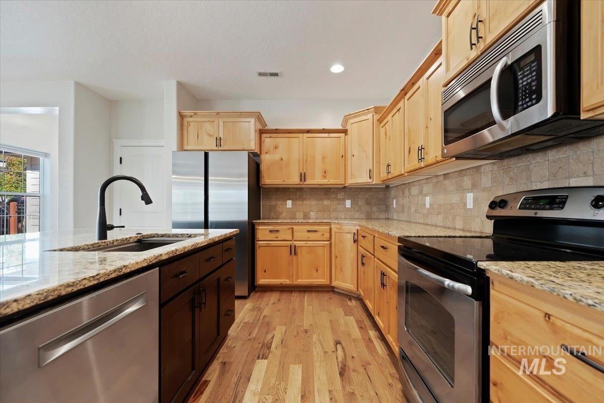 5011 W Clear Field Property Photo 16