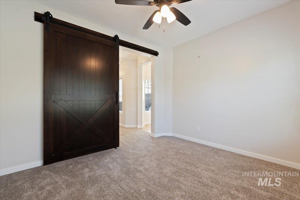 5011 W Clear Field Property Photo 20