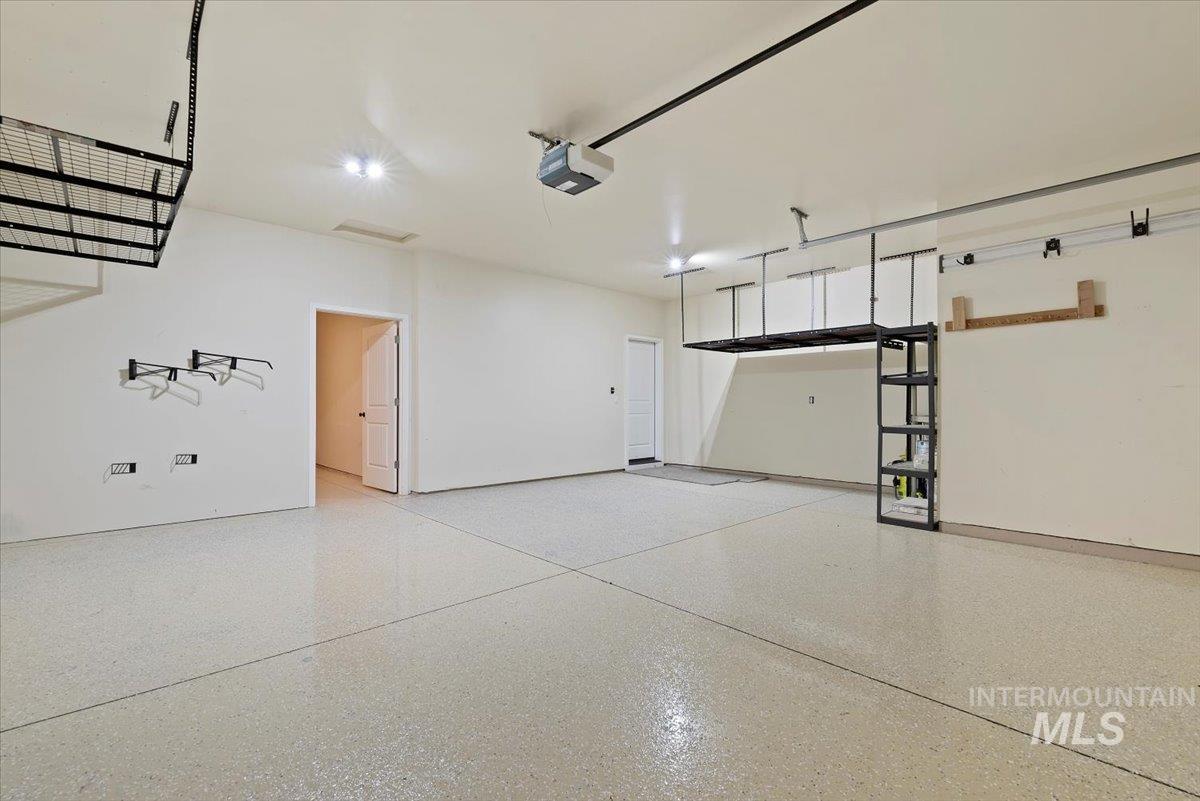 5011 W Clear Field Property Photo 27