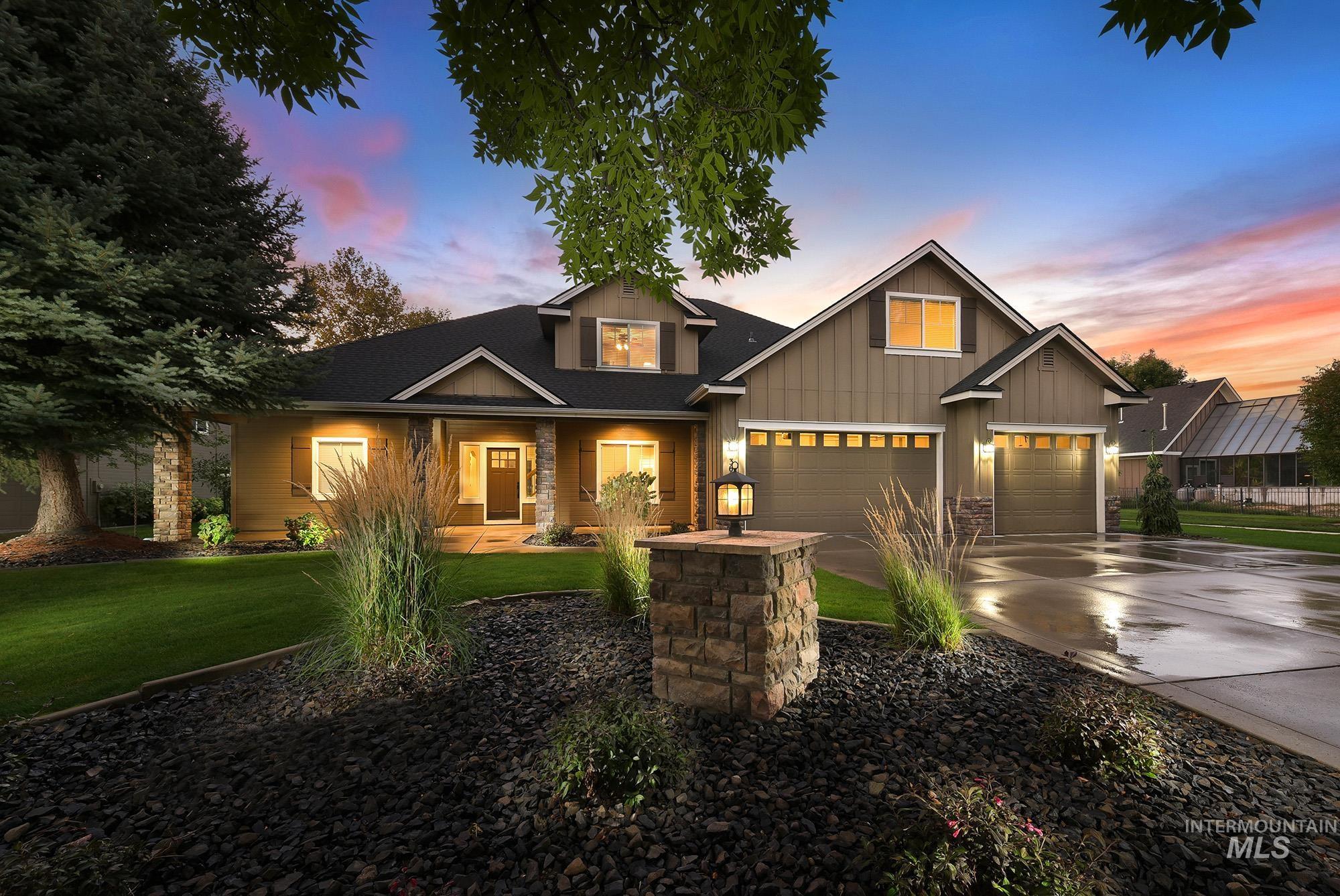 367 N Lost Canyon Way Property Photo 1