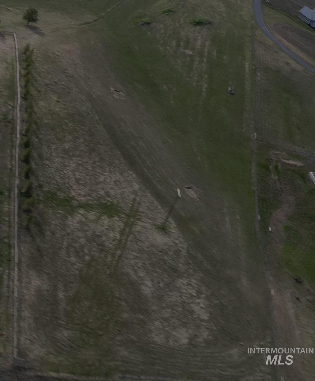 000 Viola Ln (lot 3) Property Photo 3