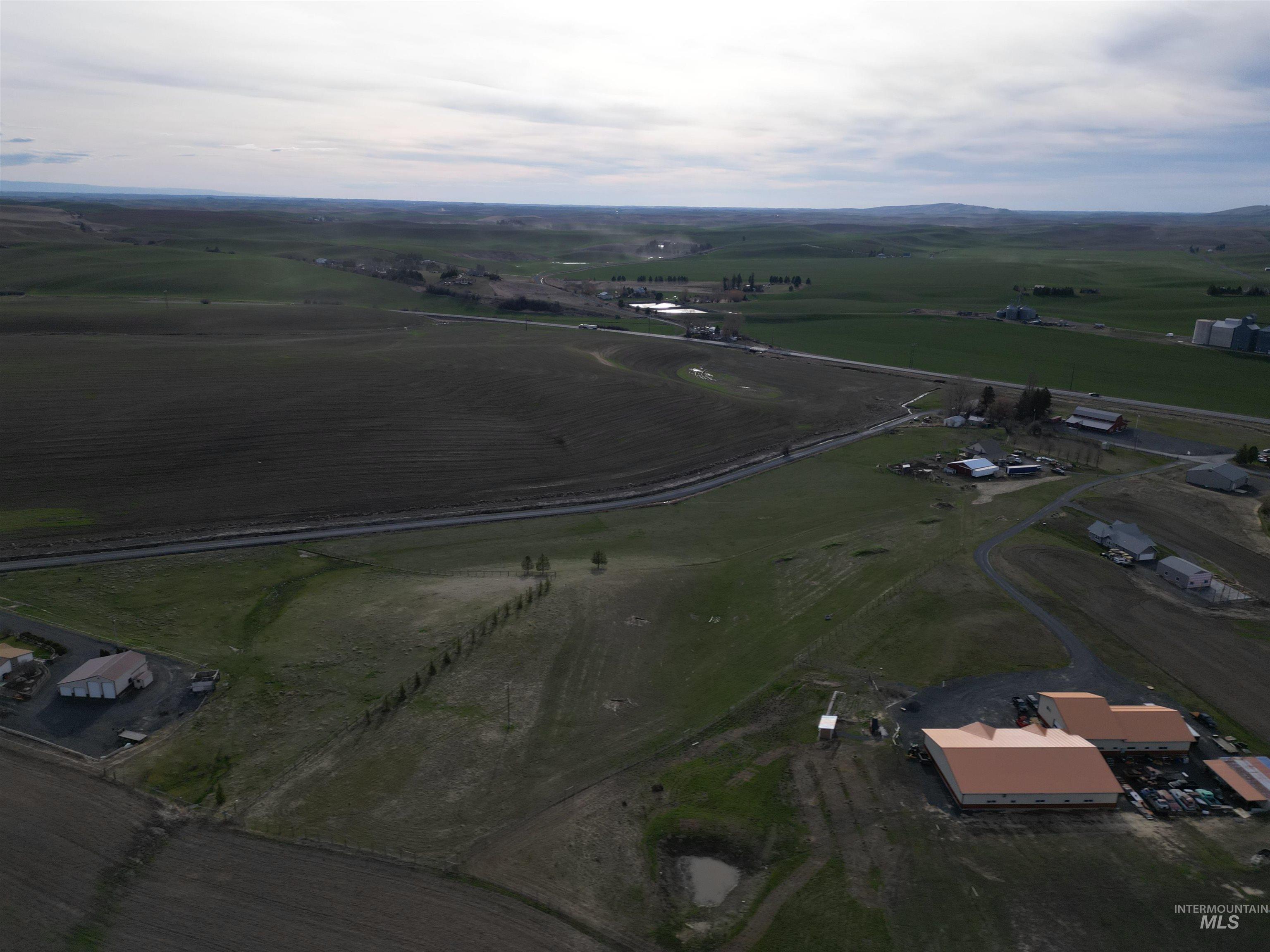 000 Viola Ln (lot 3) Property Photo 17