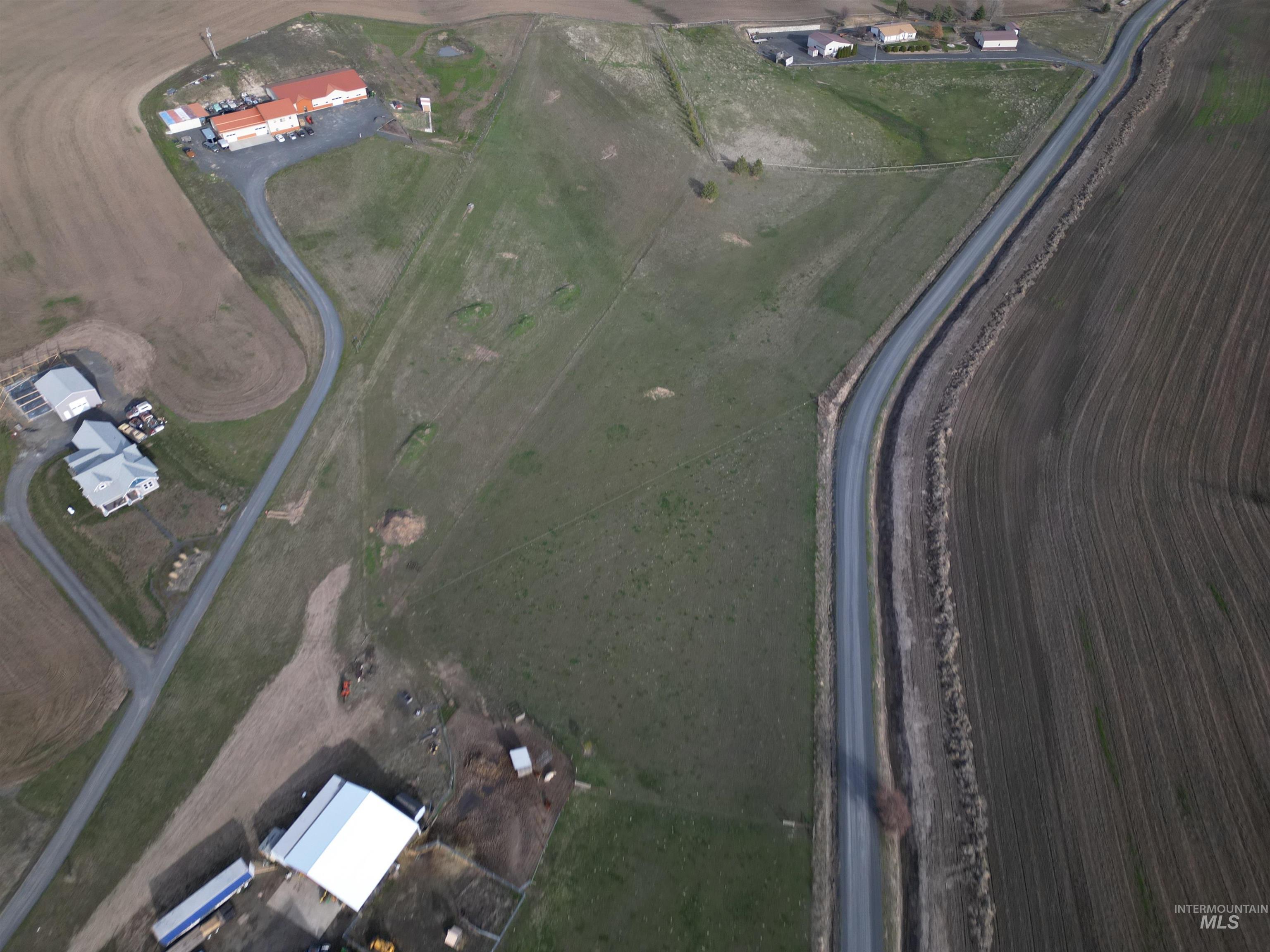 000 Viola Ln (lot 3) Property Photo 20