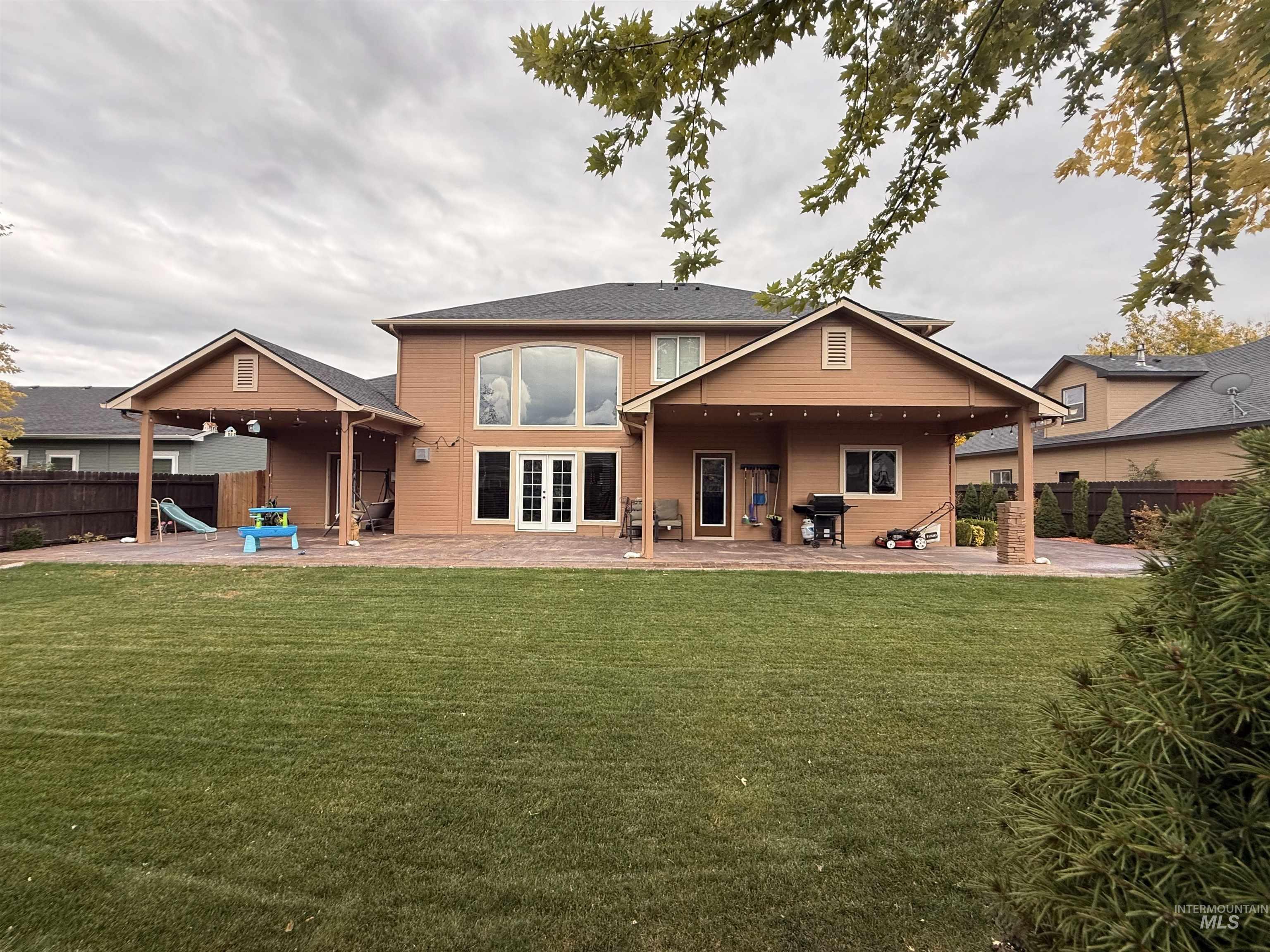 1011 S River Stone Property Photo 36