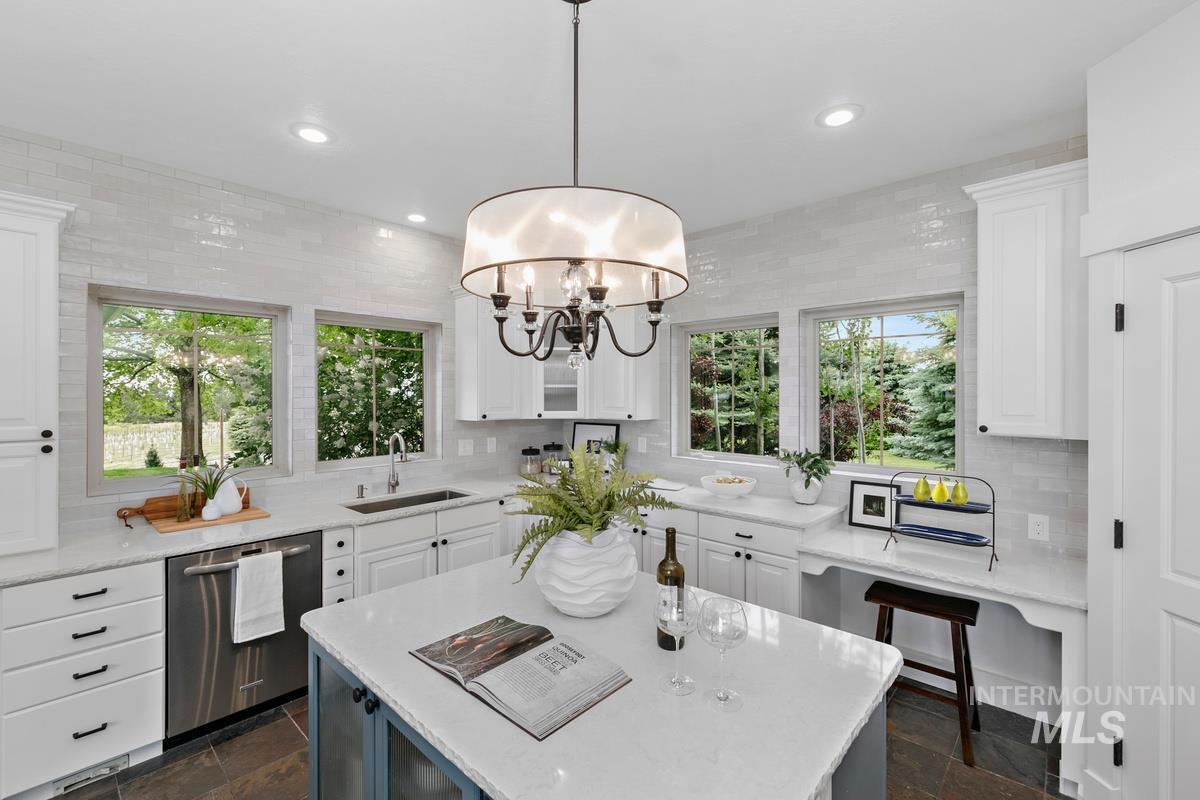 5446 N Highway 16 Property Photo 25