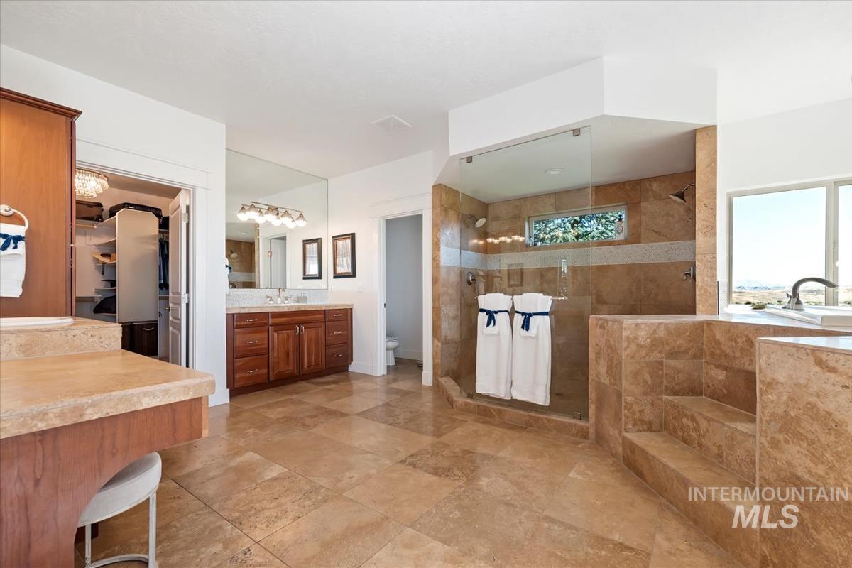 5446 N Highway 16 Property Photo 29