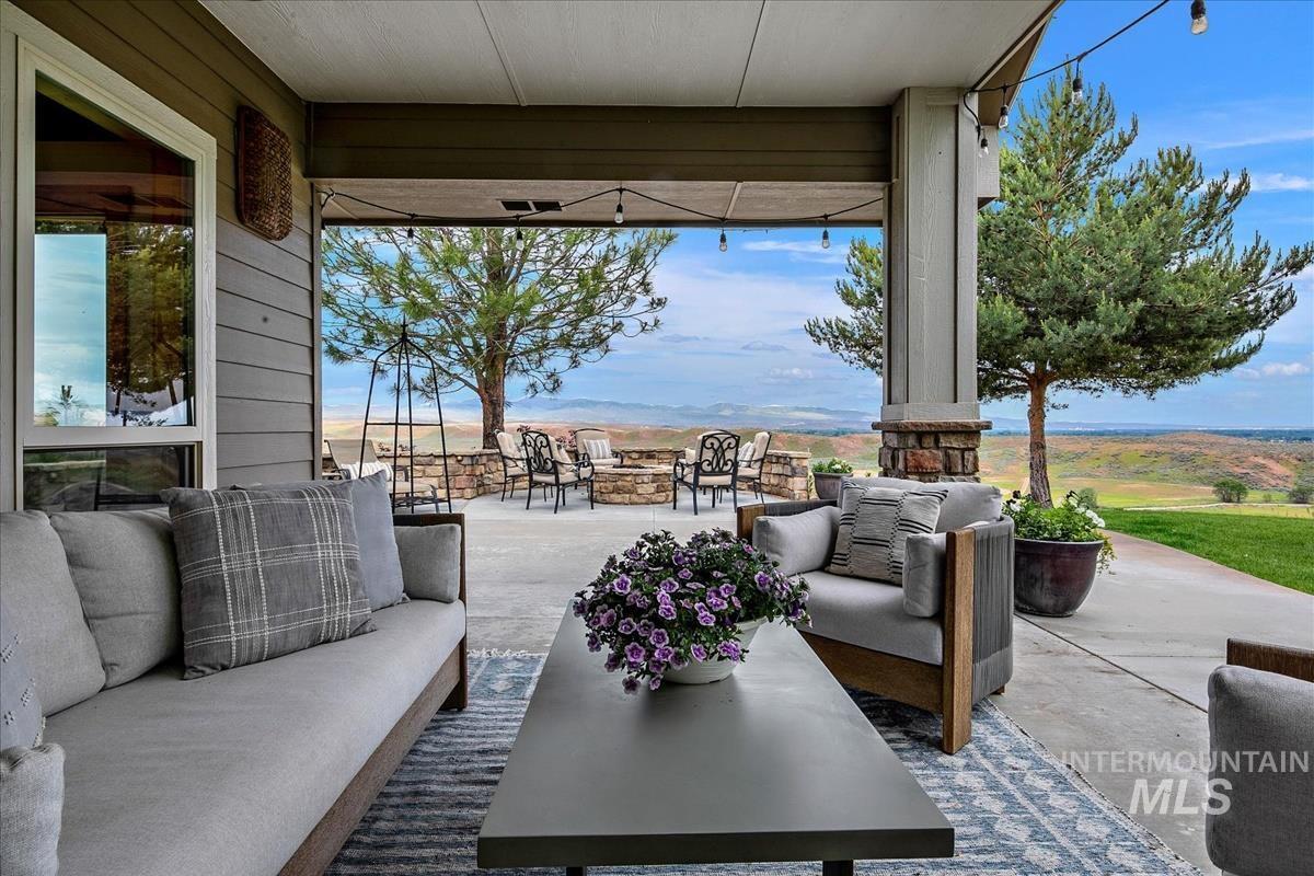 5446 N Highway 16 Property Photo 40