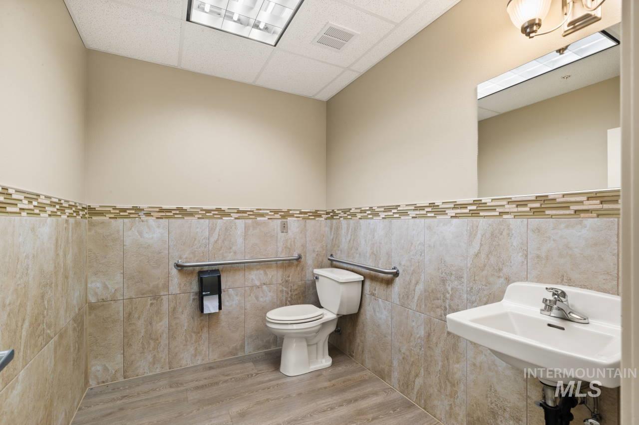 1630 23rd Ave Property Photo 9