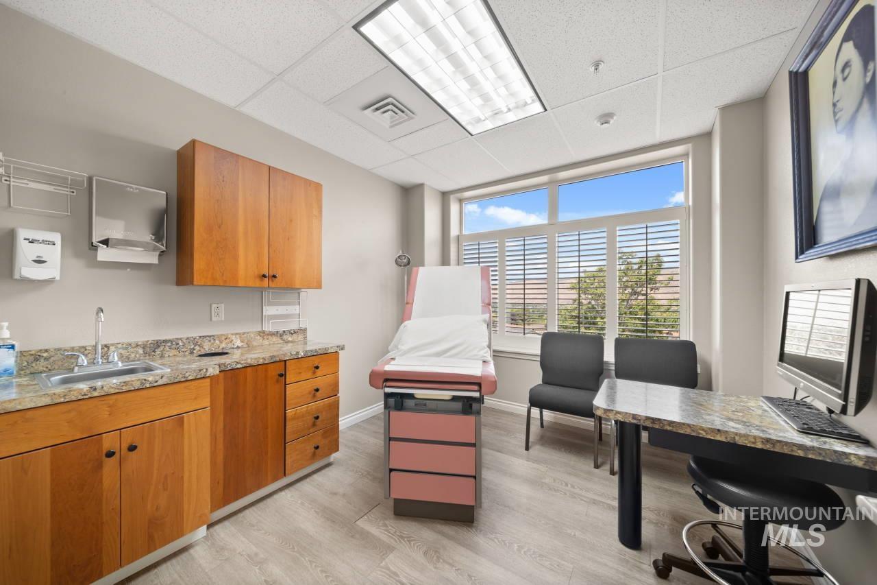 1630 23rd Ave Property Photo 17