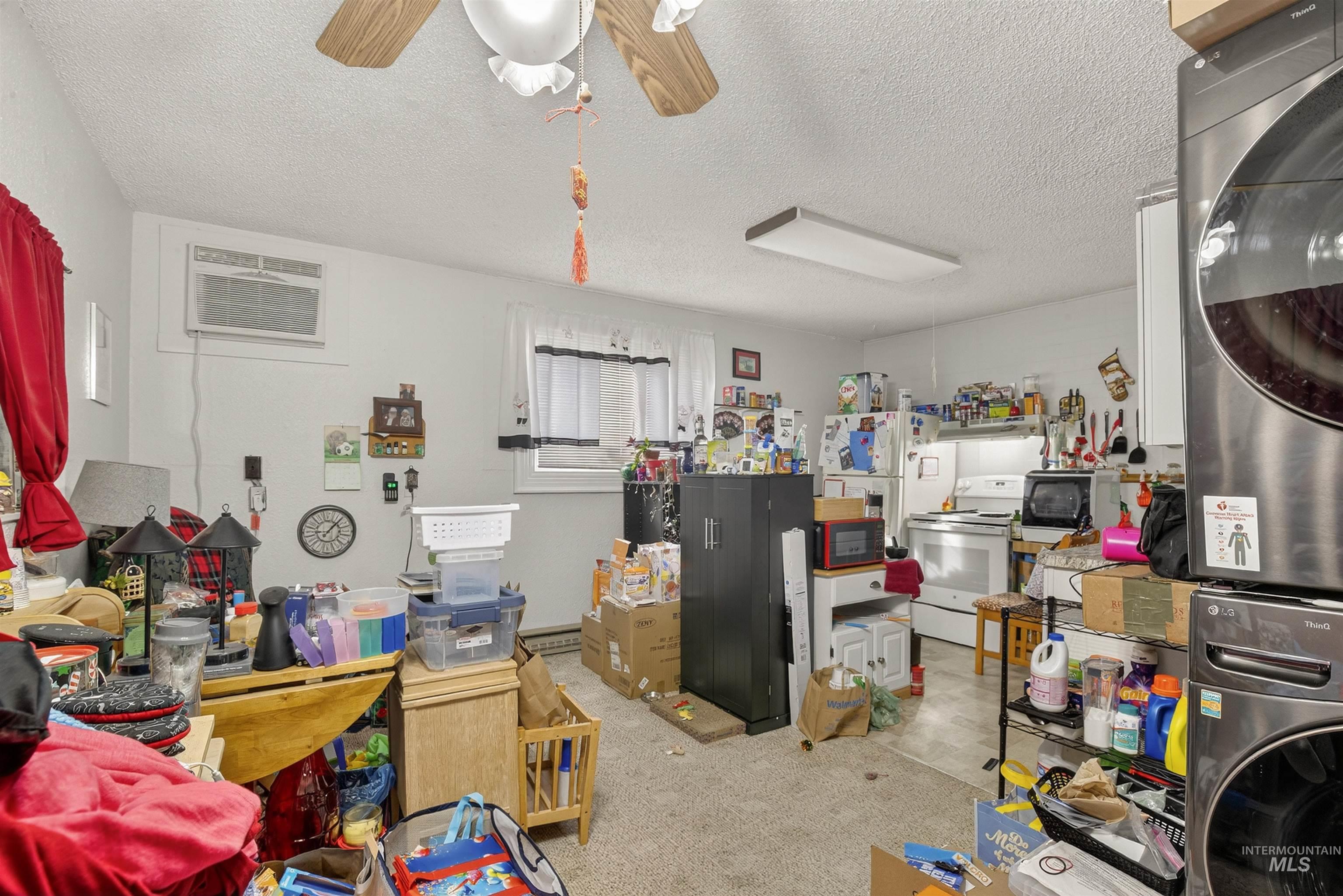 820, 822, 824 2nd St Property Photo 16