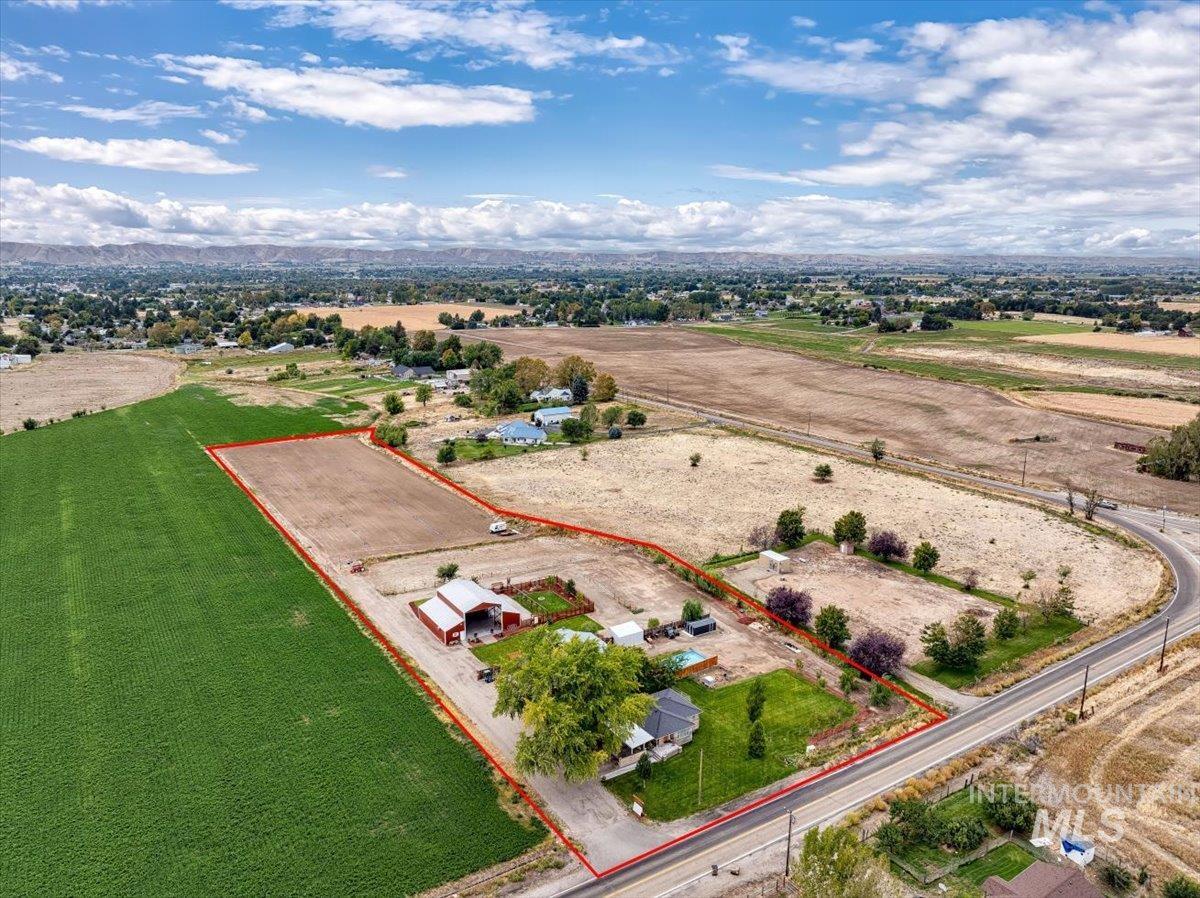 321 E Black Canyon Highway Property Photo 4