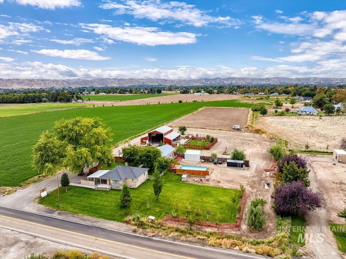 321 E Black Canyon Highway Property Photo 5