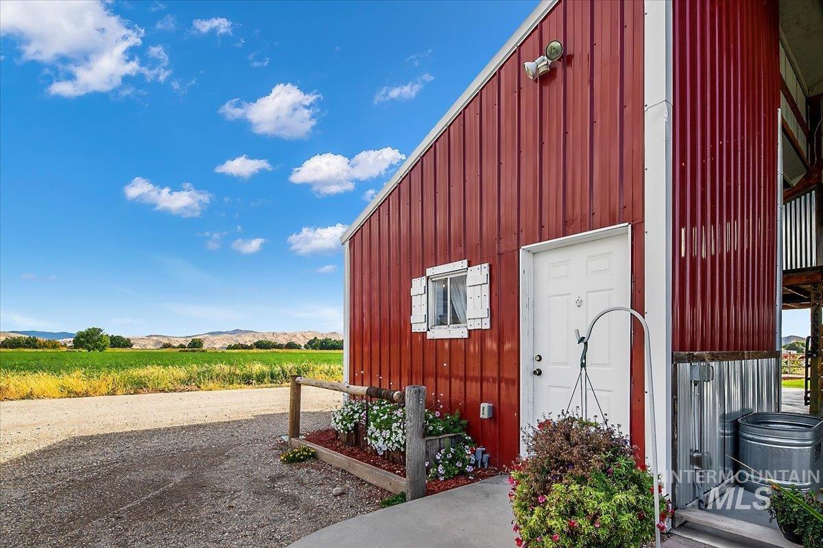 321 E Black Canyon Highway Property Photo 35