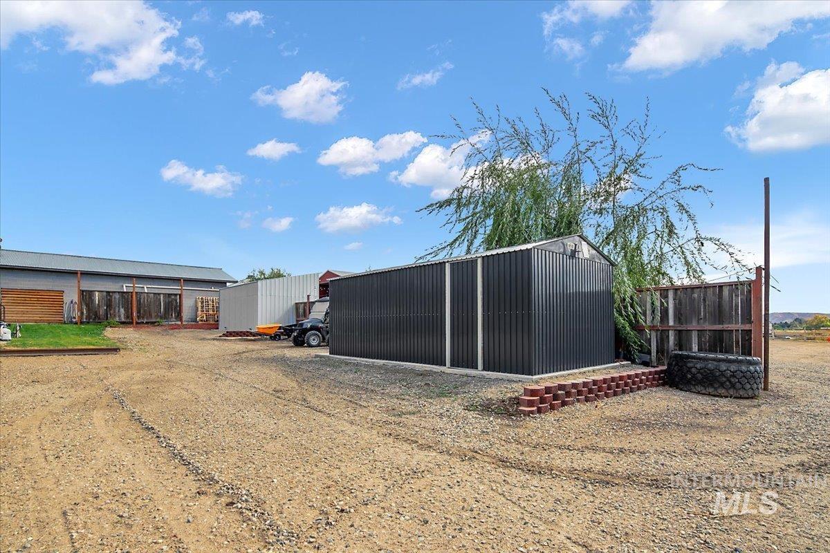 321 E Black Canyon Highway Property Photo 38