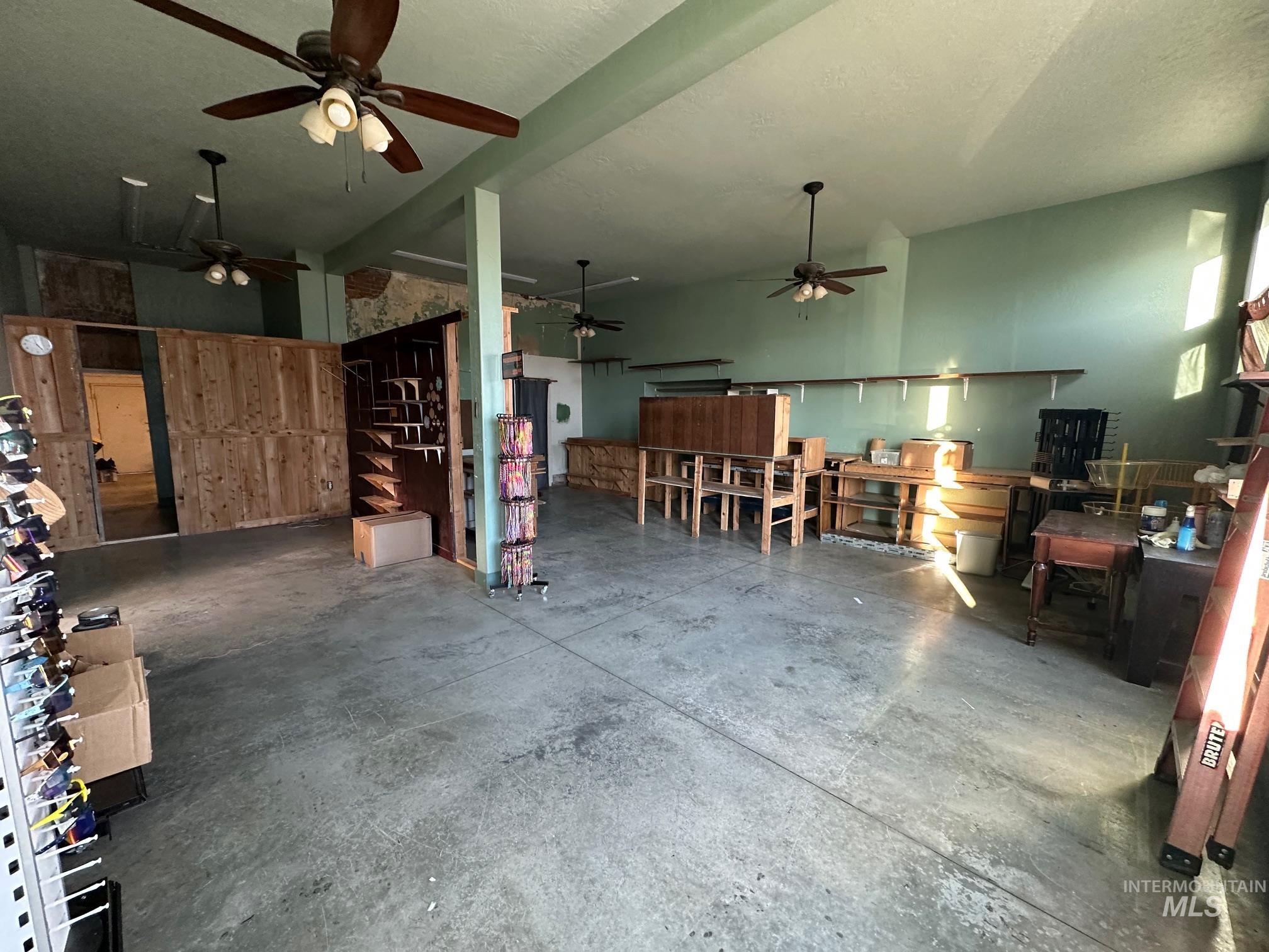 45 N Commercial Property Photo 17