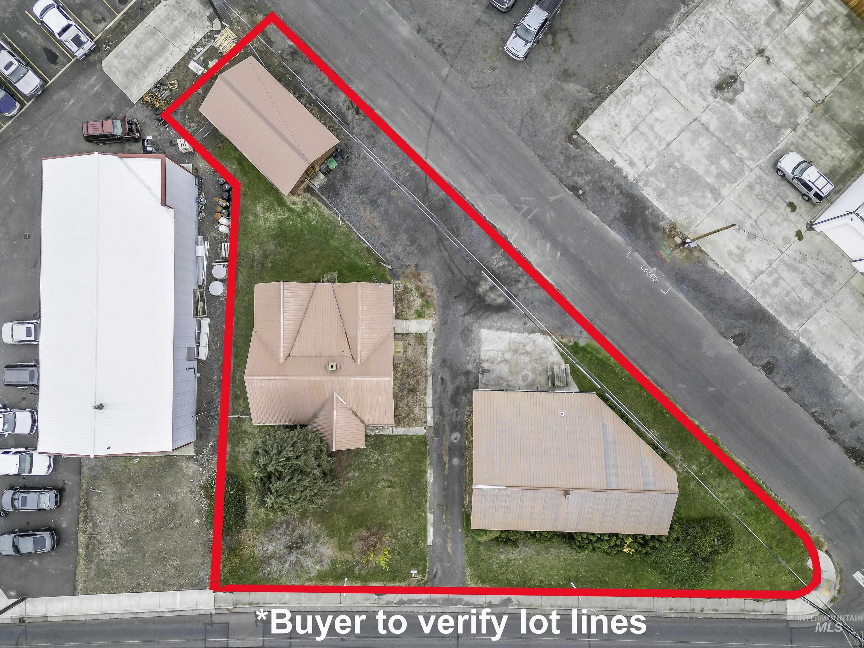 557-559 Thain Rd Property Photo