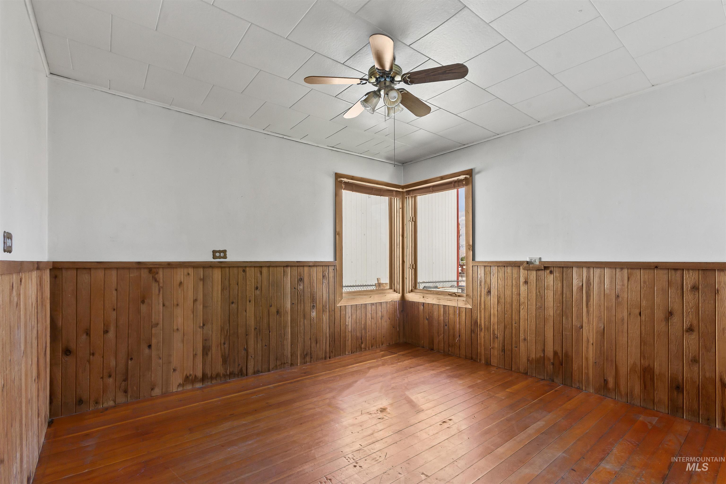 557-559 Thain Rd Property Photo 33
