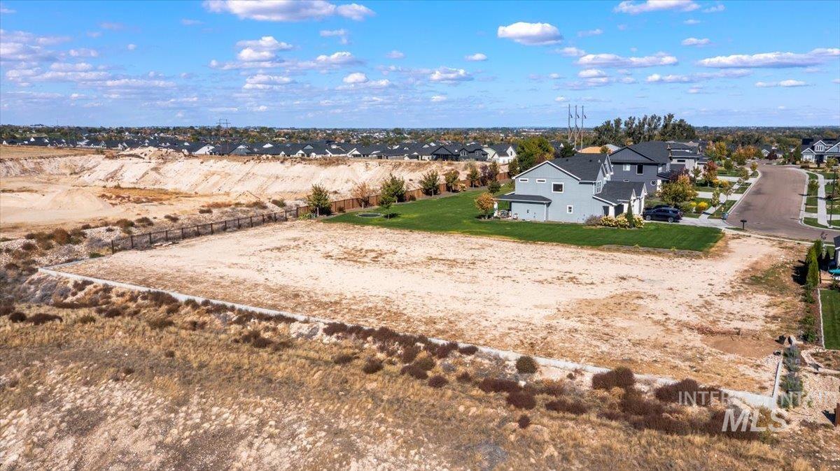 1751 W Kamet Ct Property Photo 7