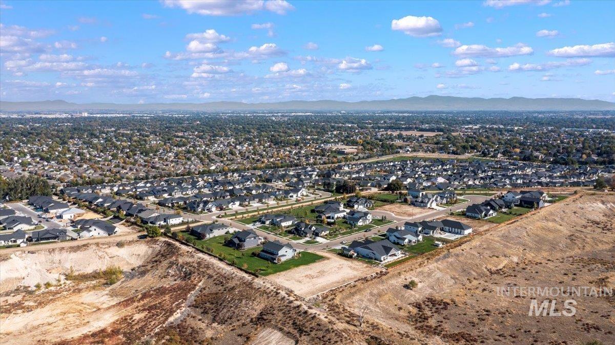 1751 W Kamet Ct Property Photo 12