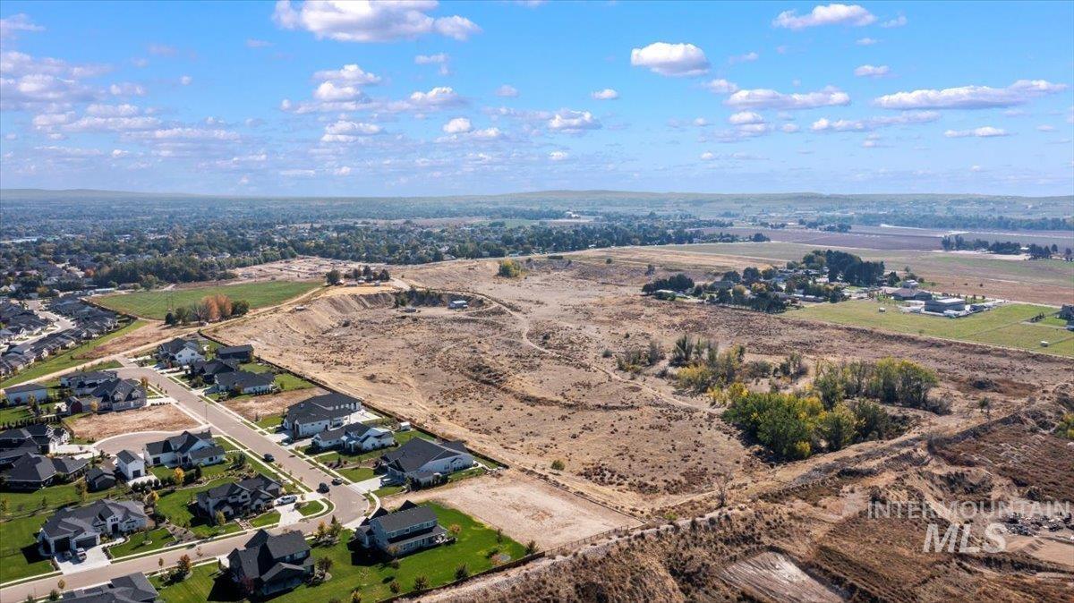 1751 W Kamet Ct Property Photo 13