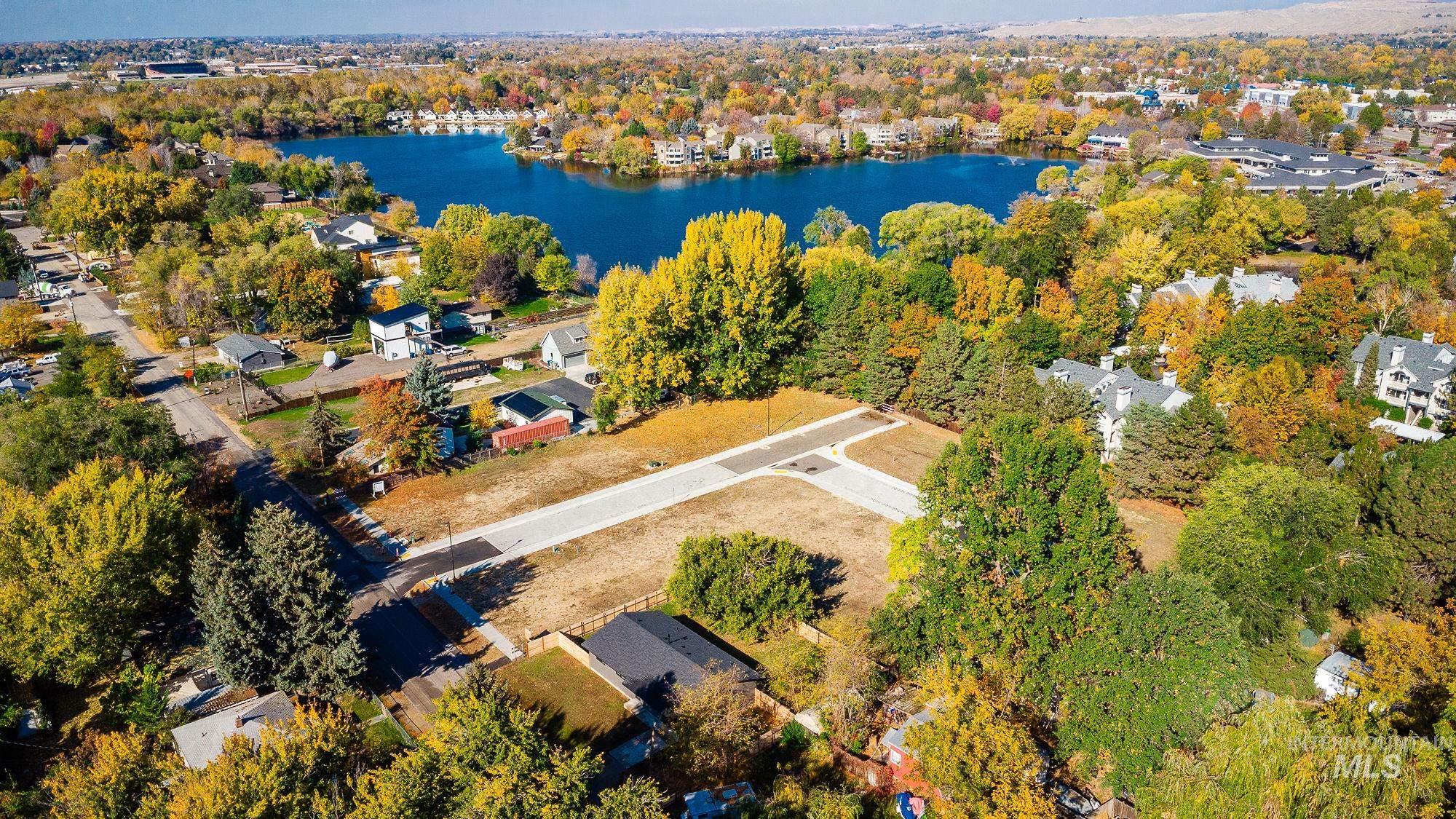 3035 N Water Run Ln. Property Photo 2