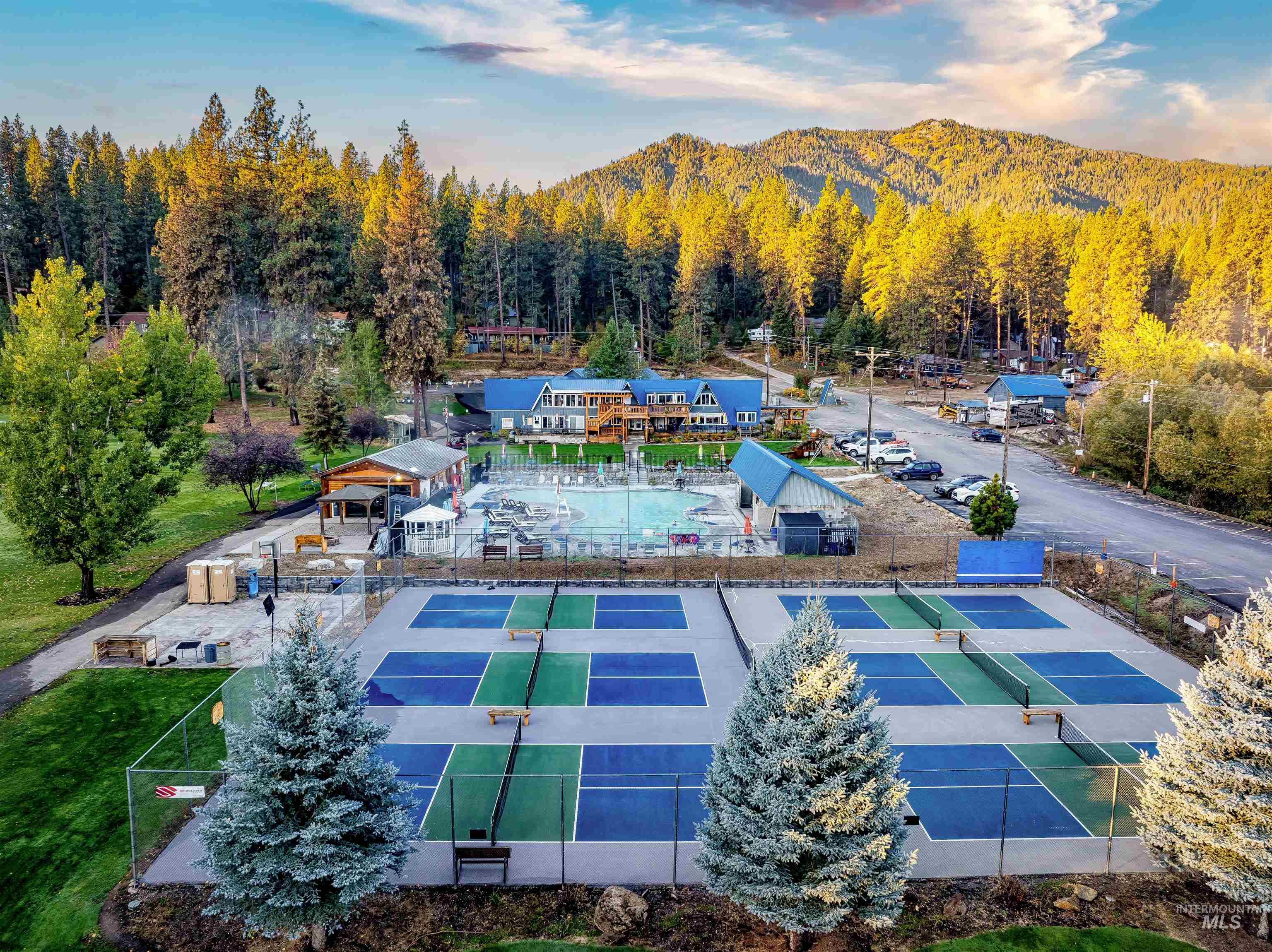 15 Killdeer Court Property Photo 11