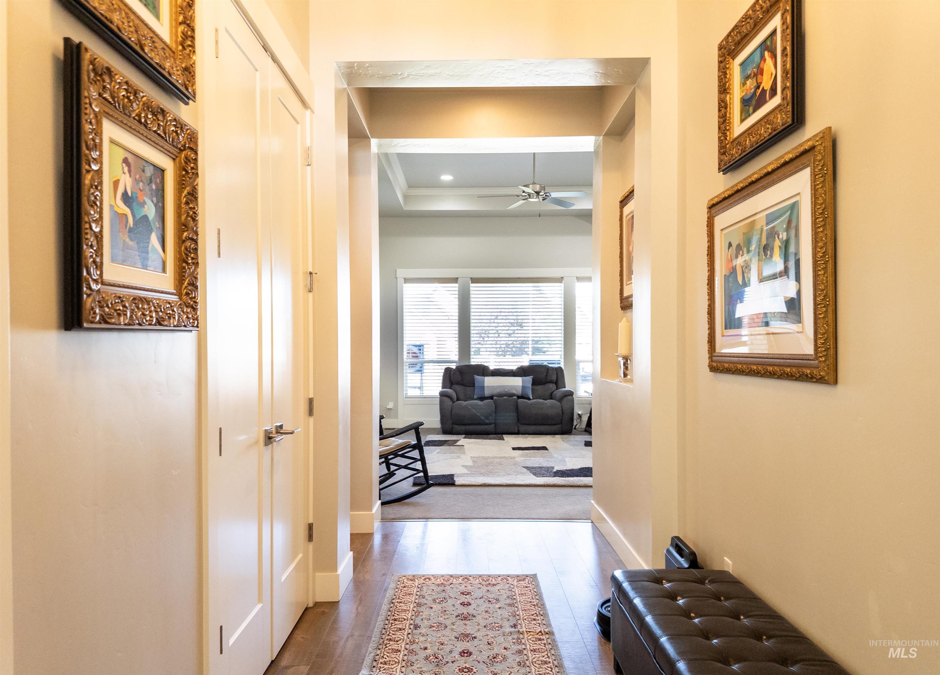 4577 N Comiso Property Photo 4