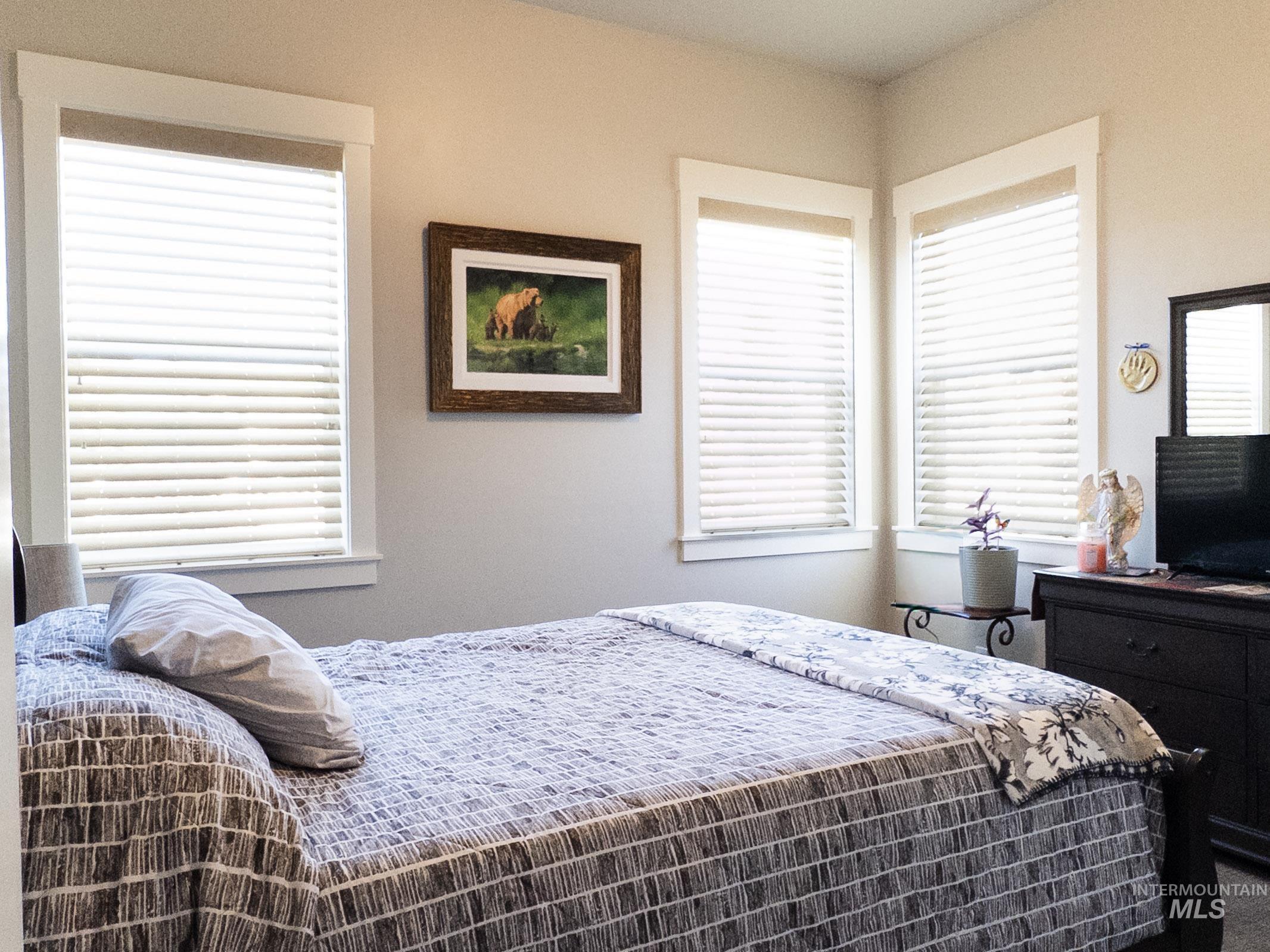 4577 N Comiso Property Photo 32