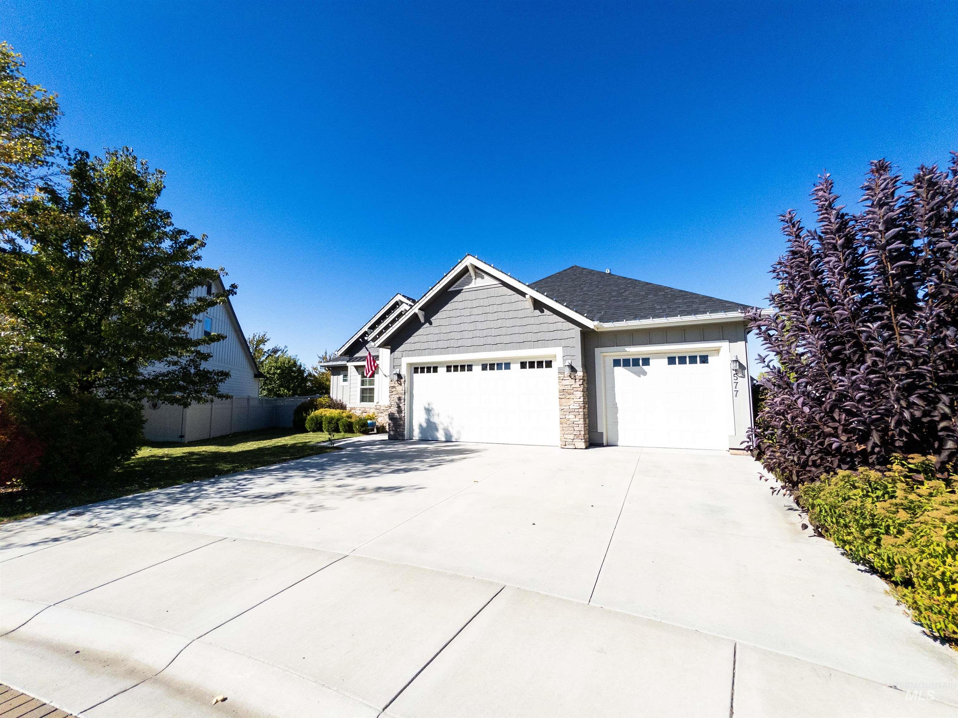 4577 N Comiso Property Photo 47