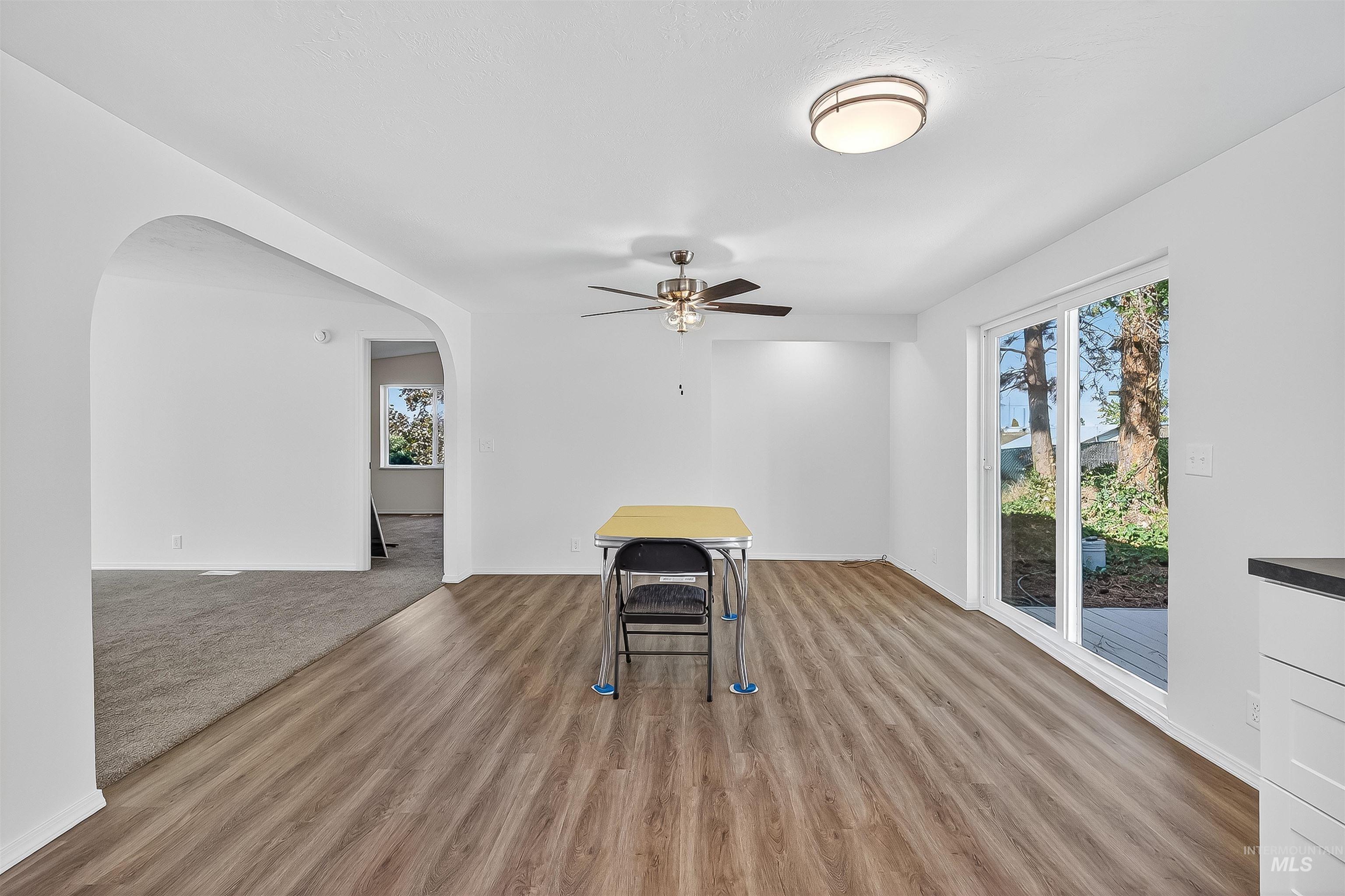 128 E Persimmon St Property Photo 18
