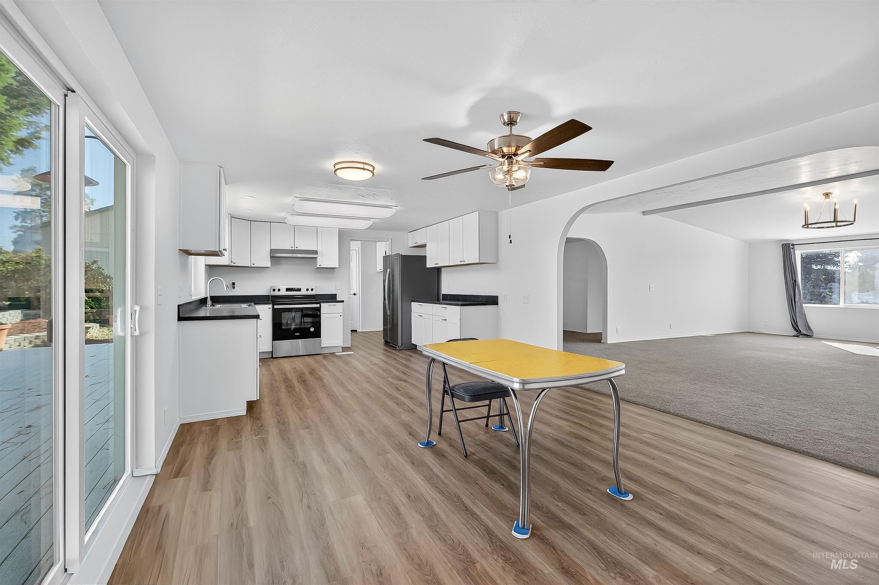 128 E Persimmon St Property Photo 19