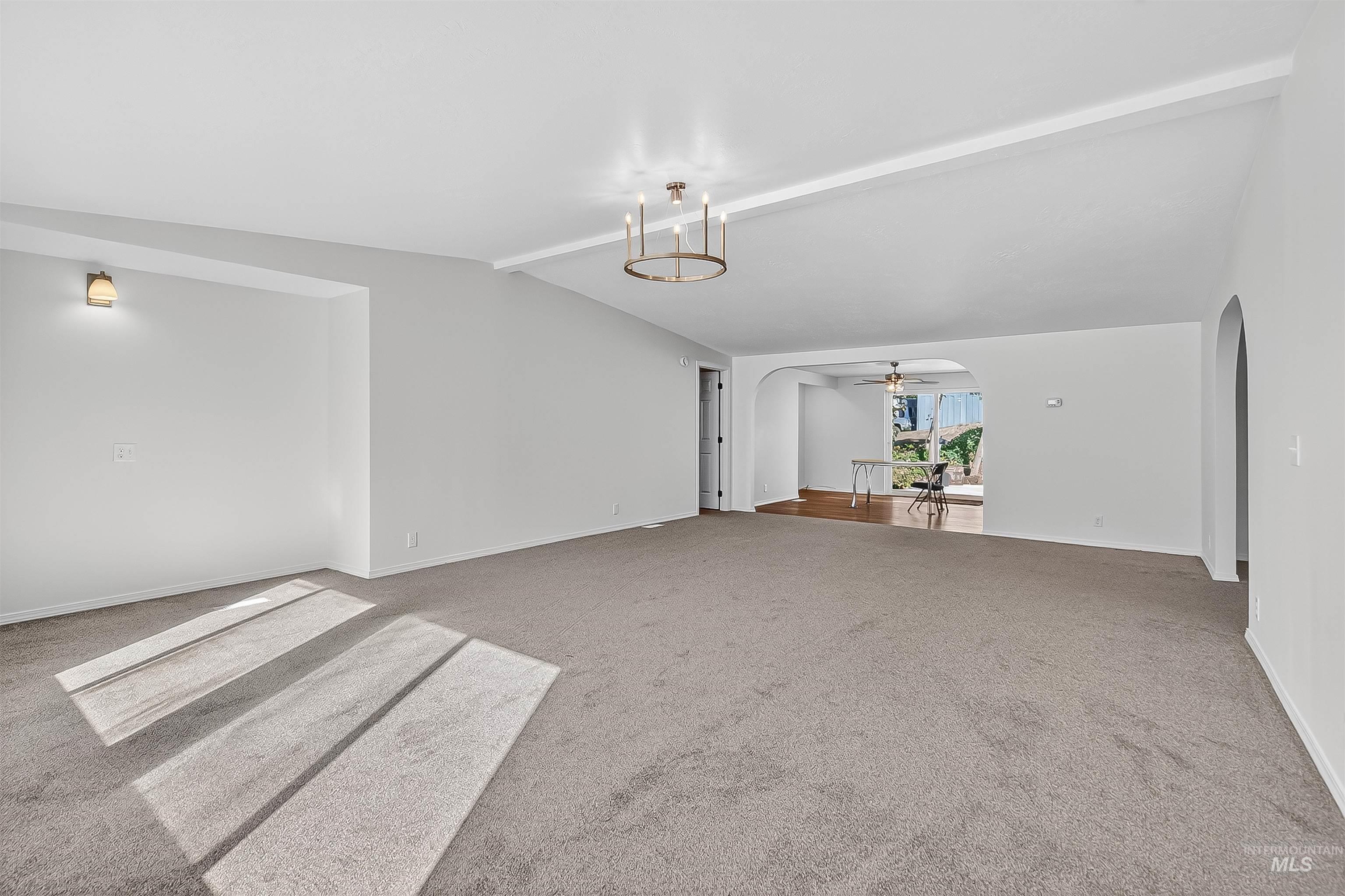 128 E Persimmon St Property Photo 22