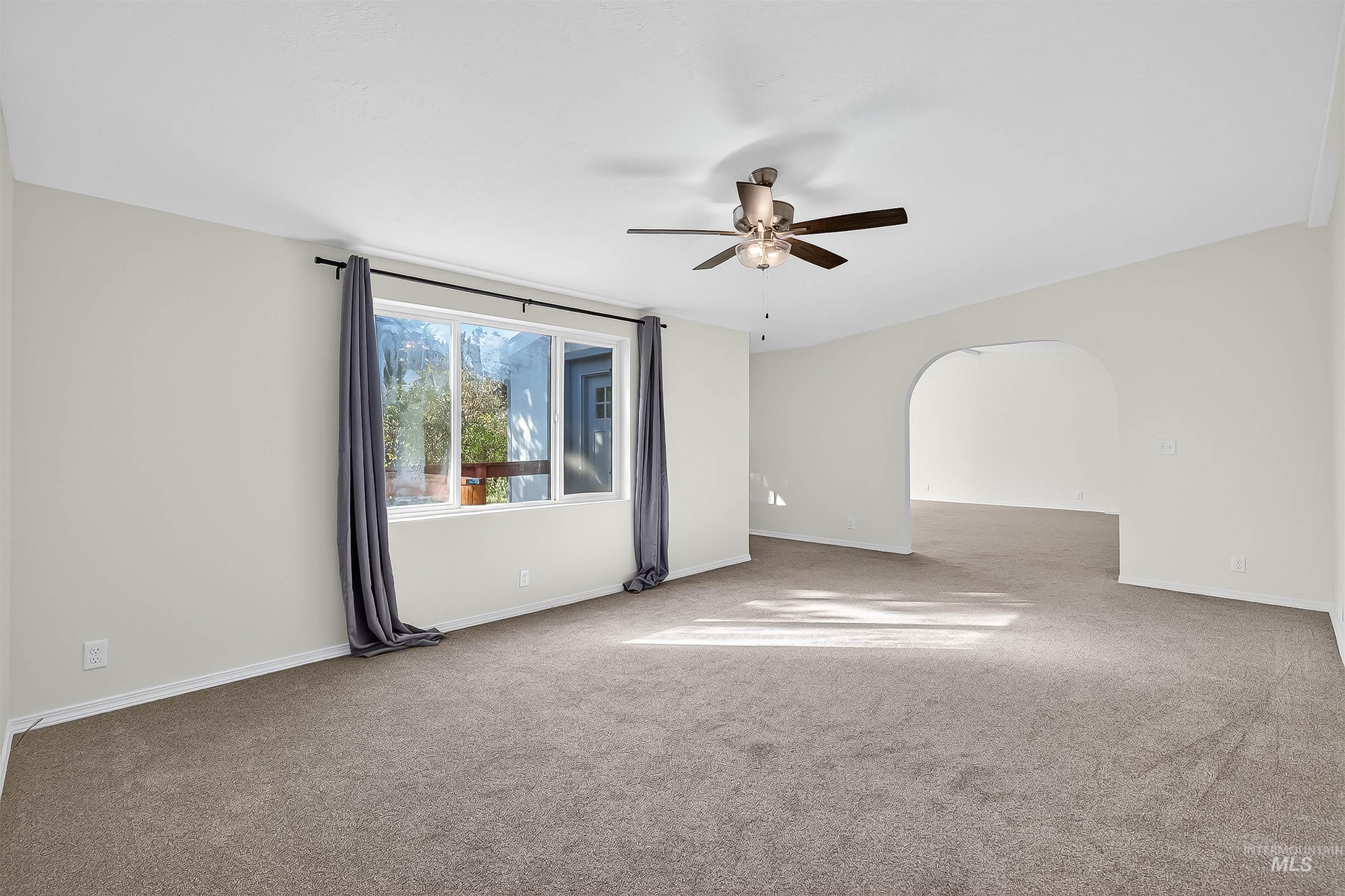 128 E Persimmon St Property Photo 25