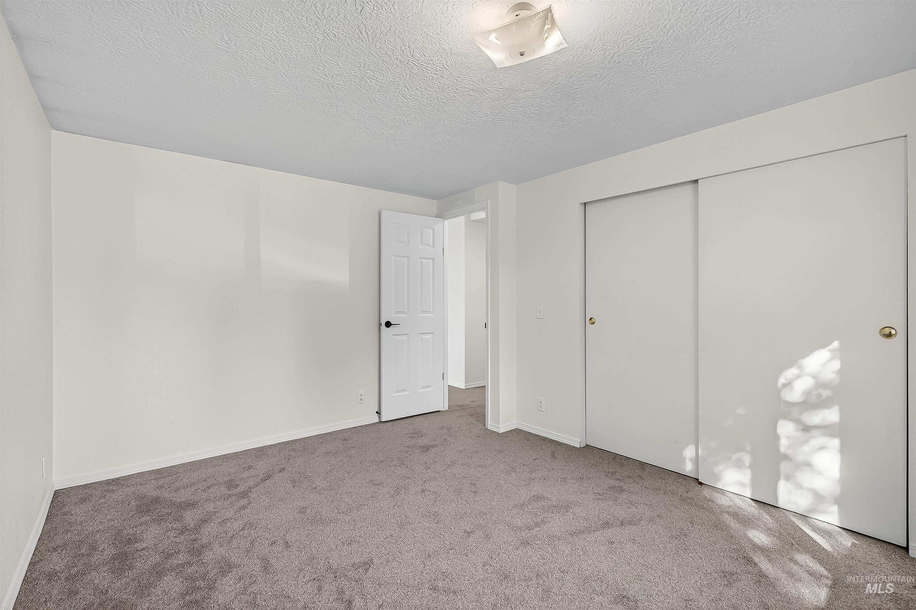 128 E Persimmon St Property Photo 35