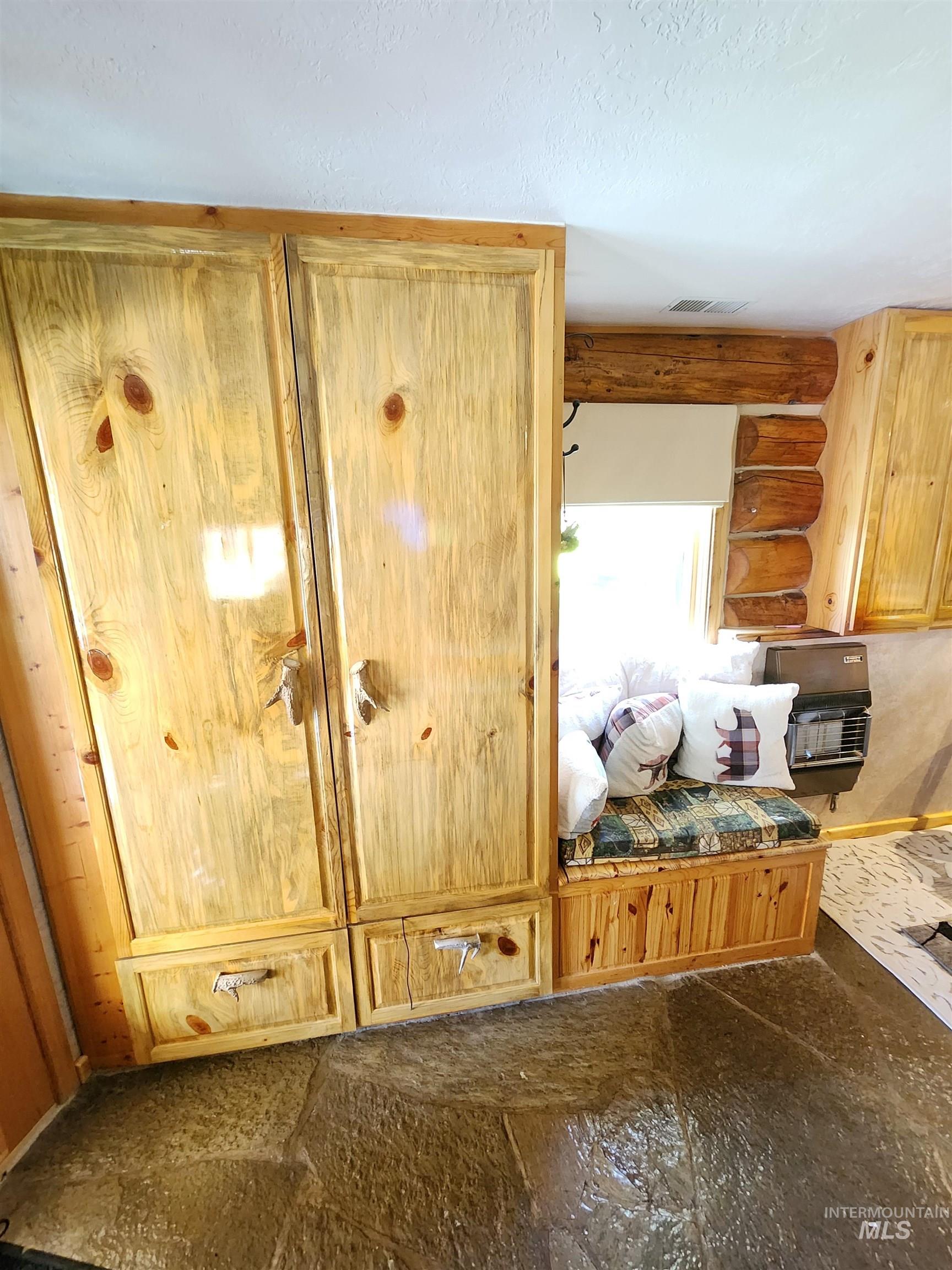 483 N Alpine Circle Property Photo 14