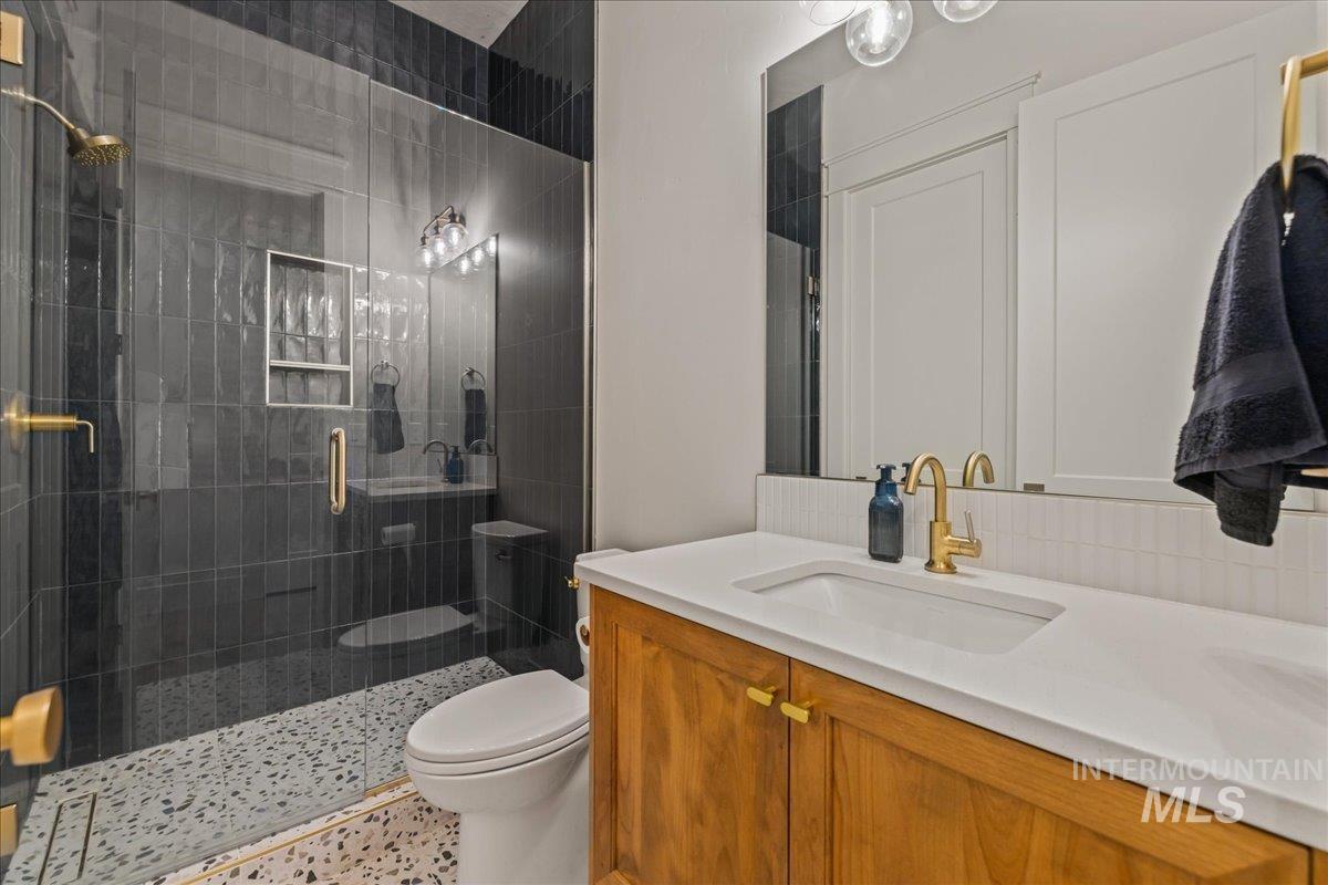3420 Mayberry Way Property Photo 26